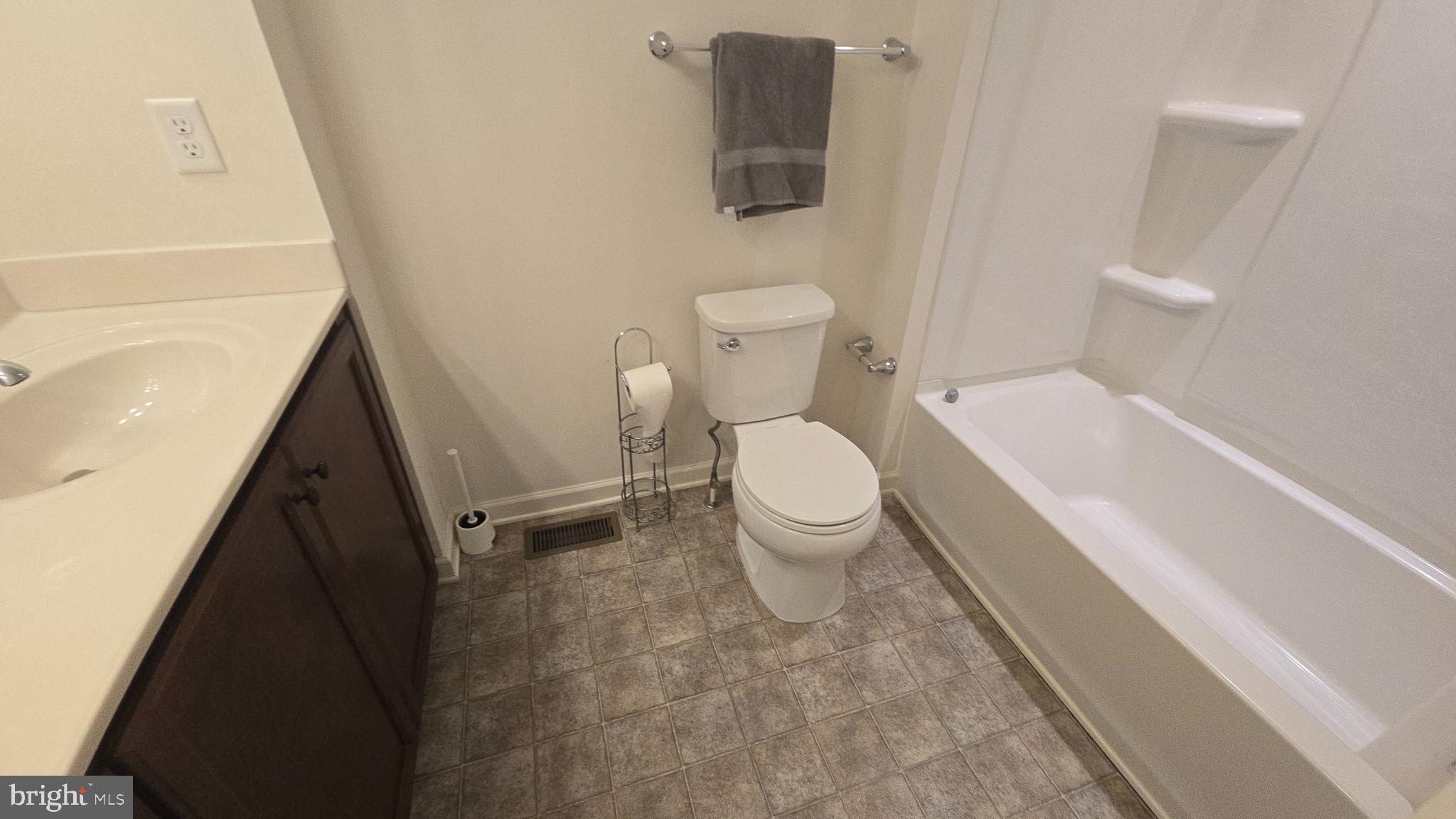 MCCAULEY CROSSING - Residential