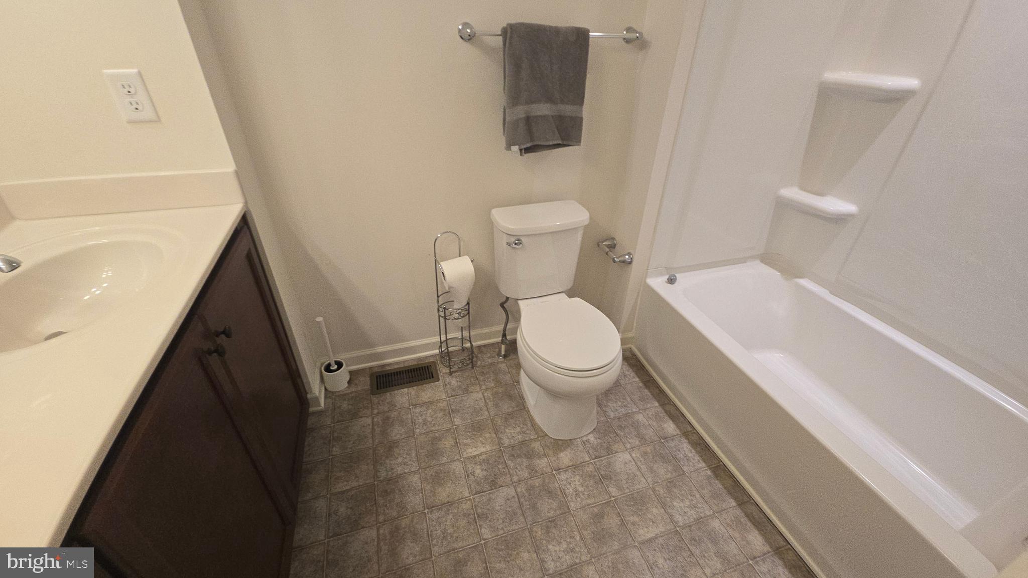 MCCAULEY CROSSING - Residential