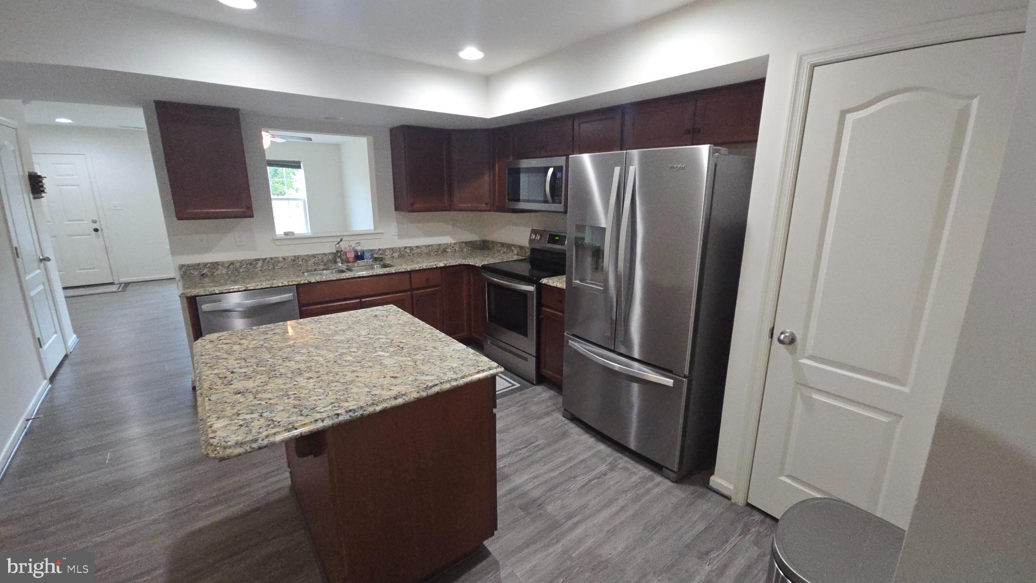 MCCAULEY CROSSING - Residential