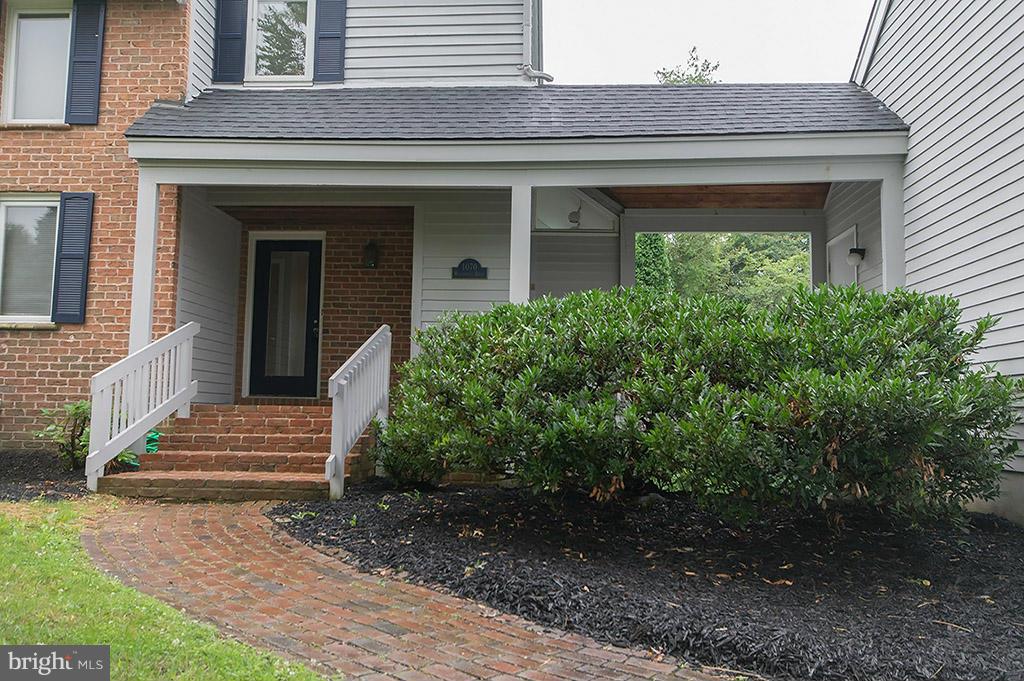 WILLOWDALE - Residential