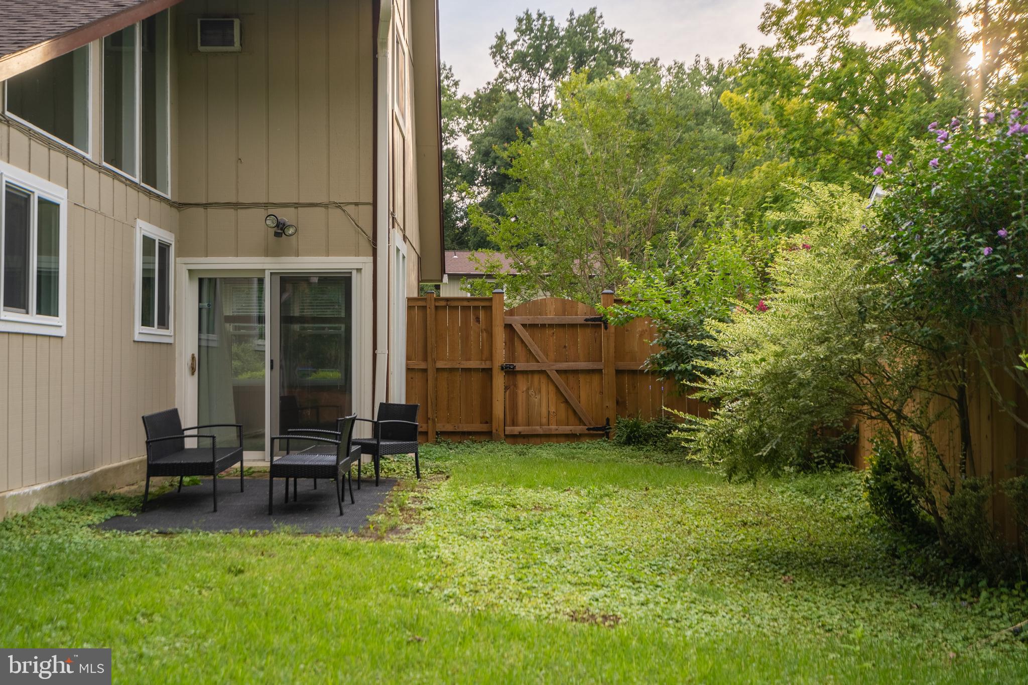 LAKE RIDGE - Residential Lease