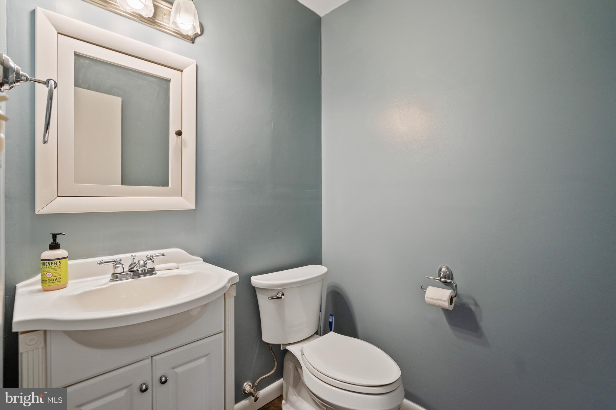 LAKE RIDGE - Residential Lease