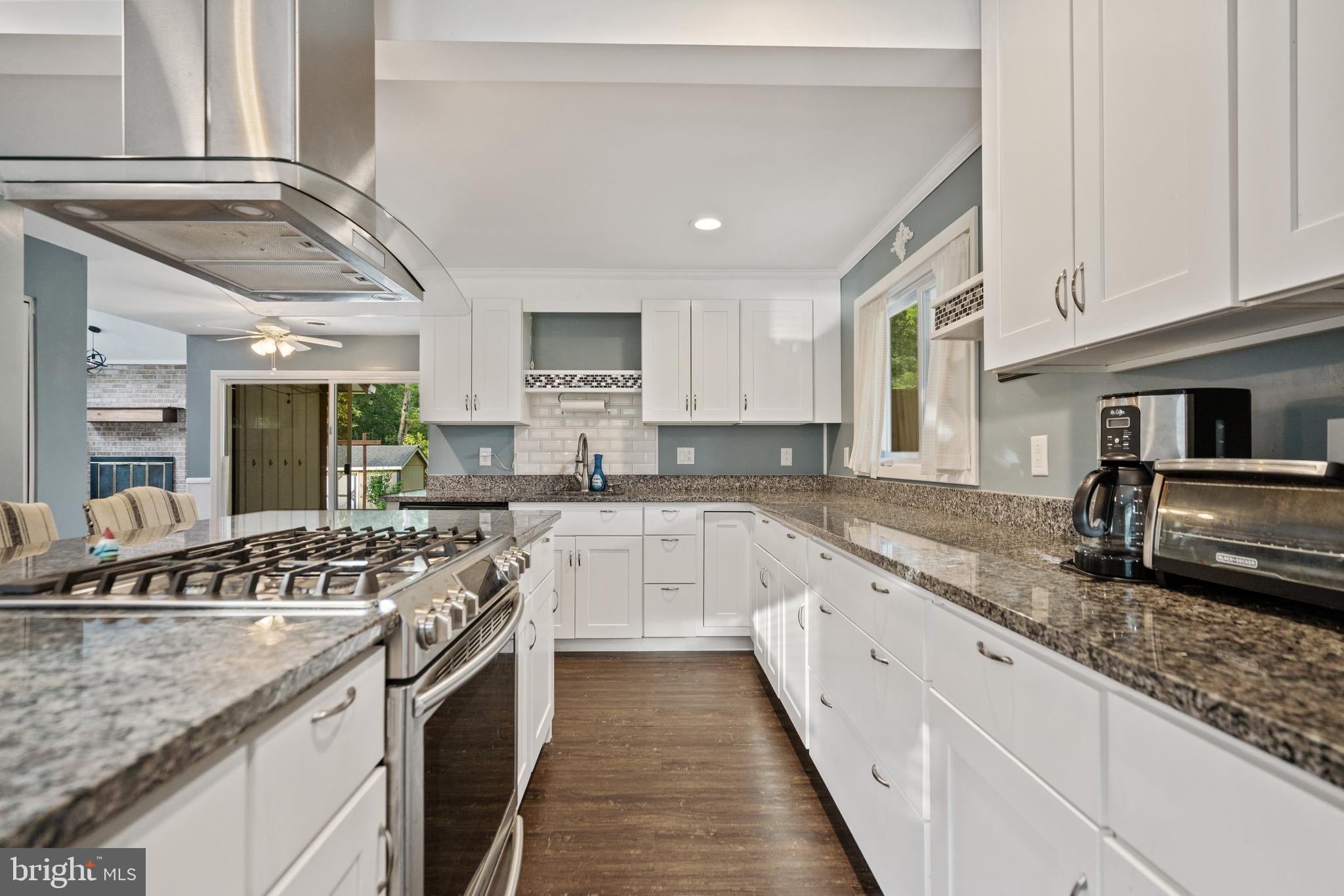 LAKE RIDGE - Residential Lease