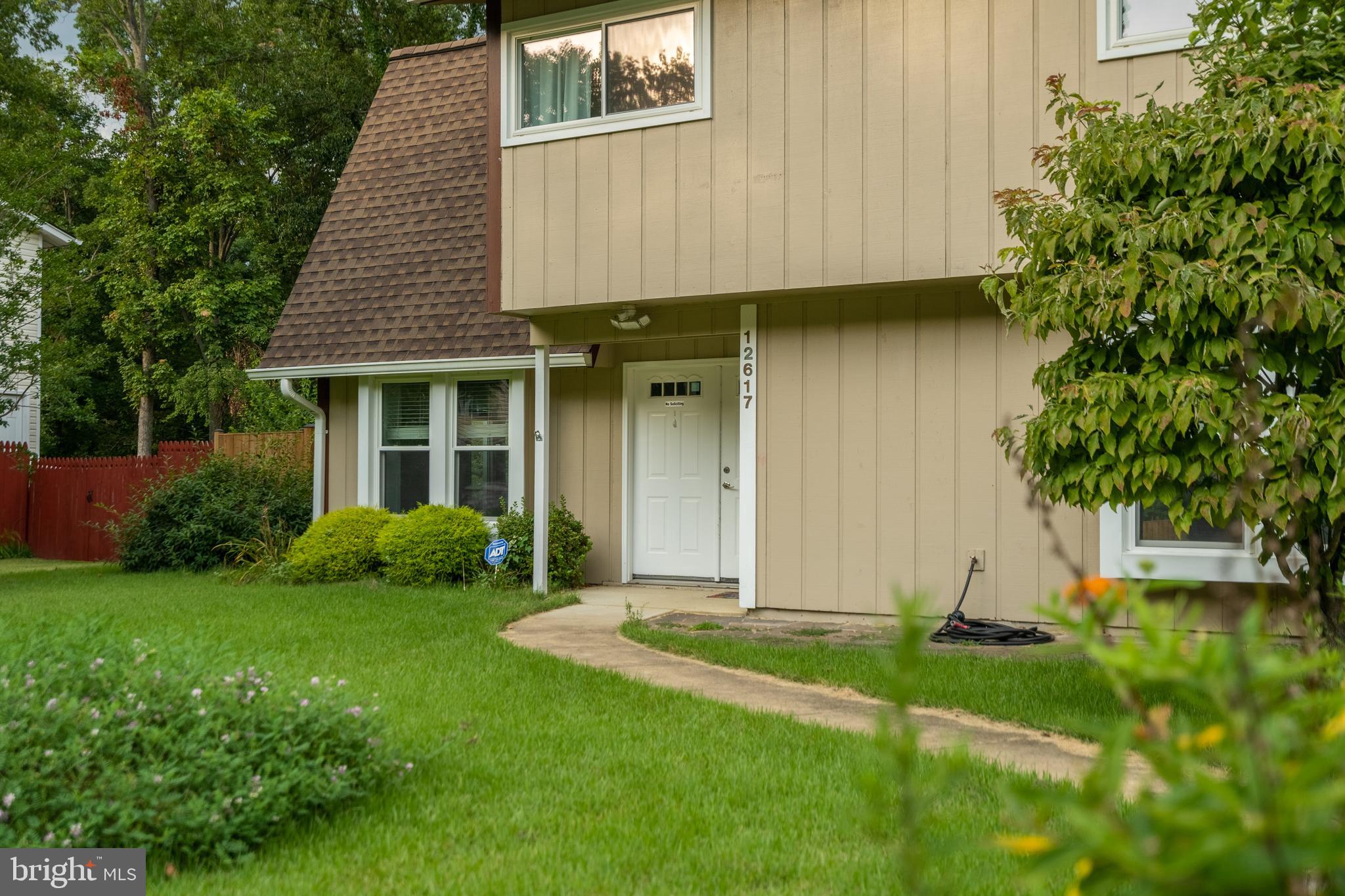 LAKE RIDGE - Residential Lease