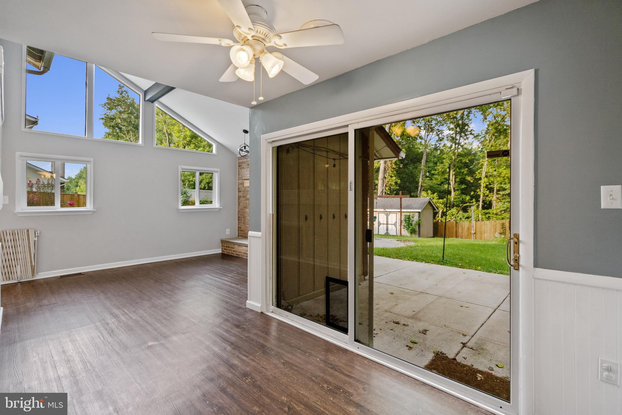 LAKE RIDGE - Residential Lease