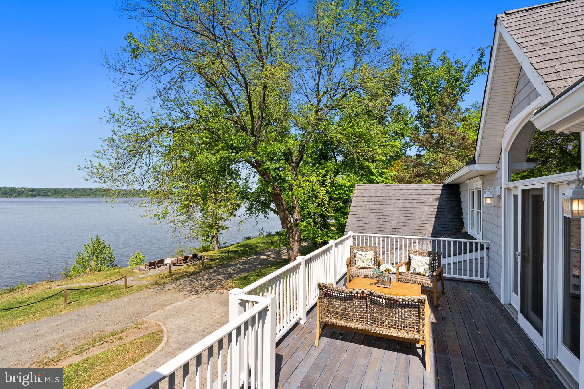 TREASURE COVE - Residential