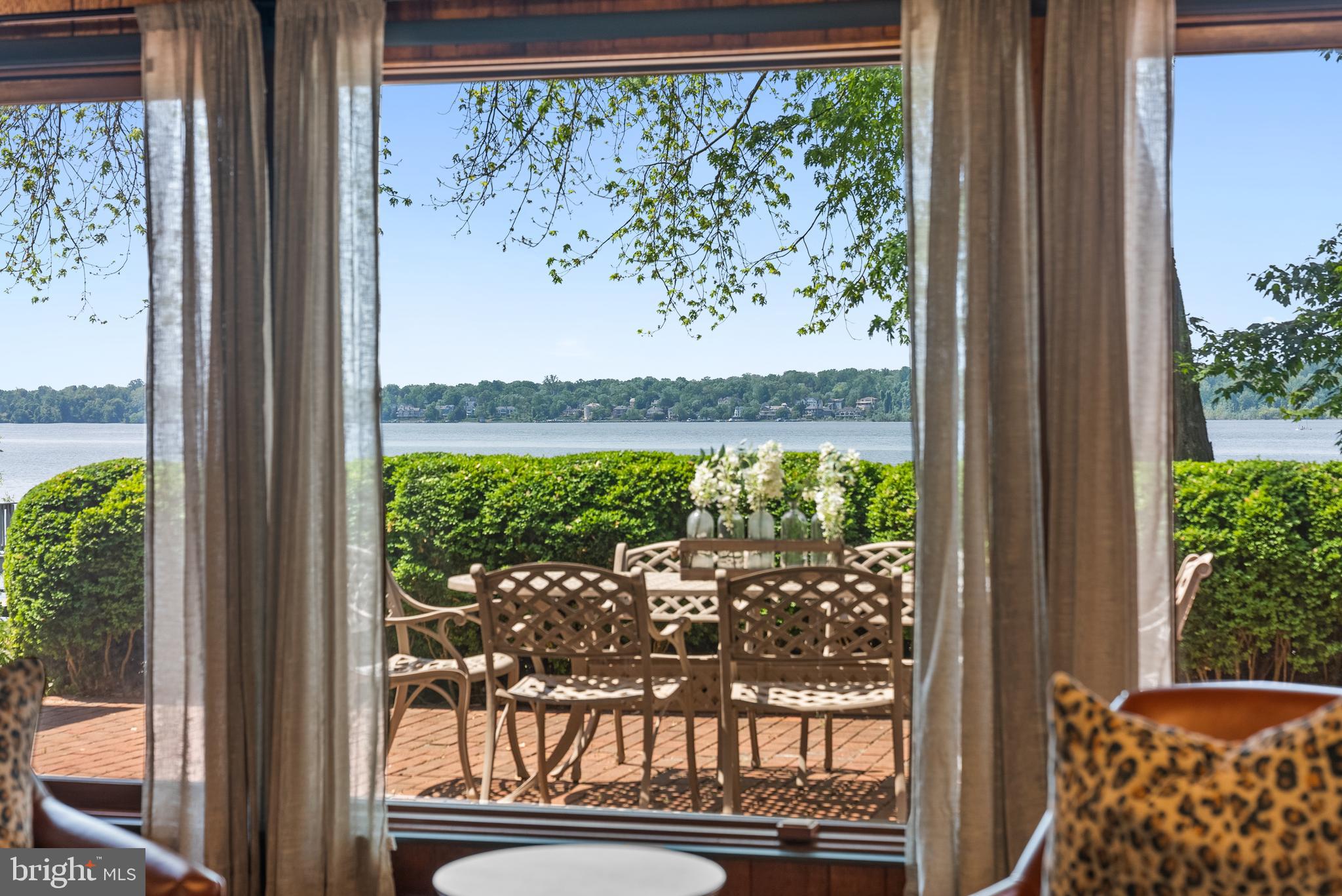 TREASURE COVE - Residential