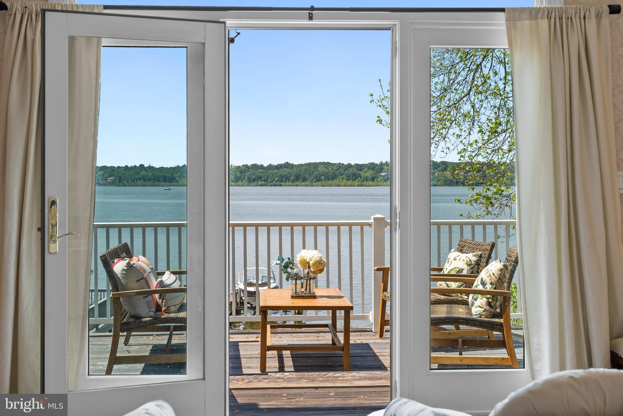 TREASURE COVE - Residential