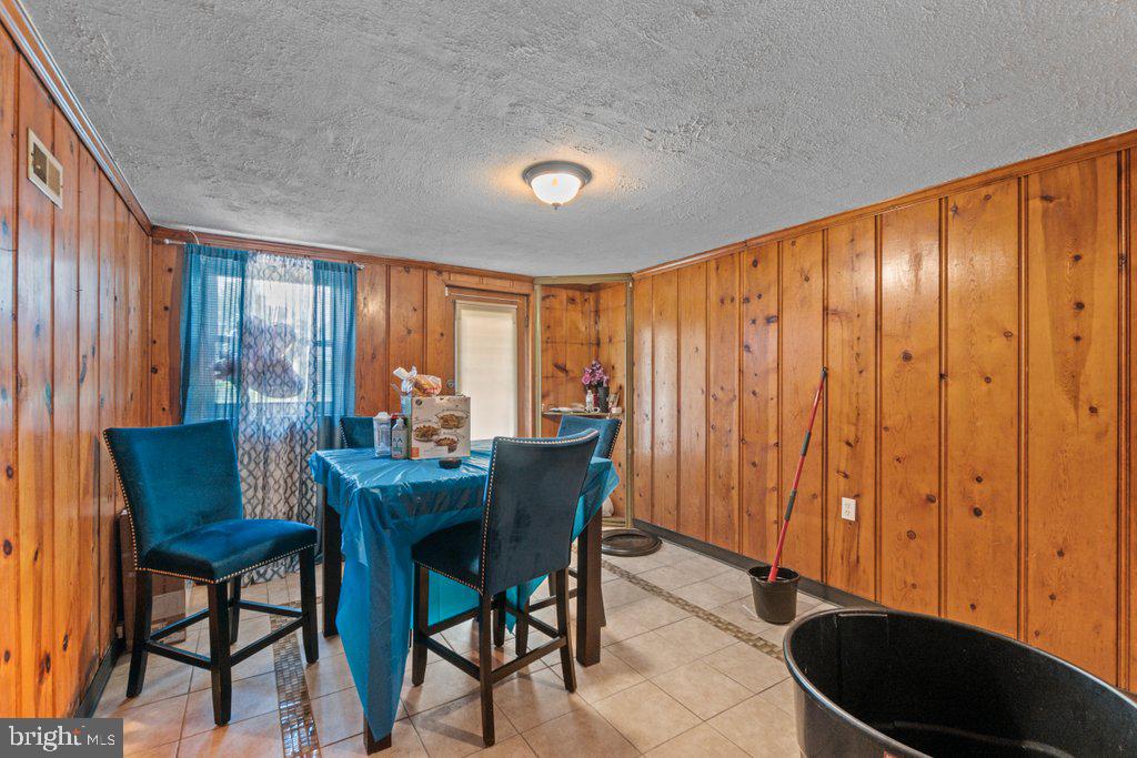 NORTH HARFORD ROAD - Residential