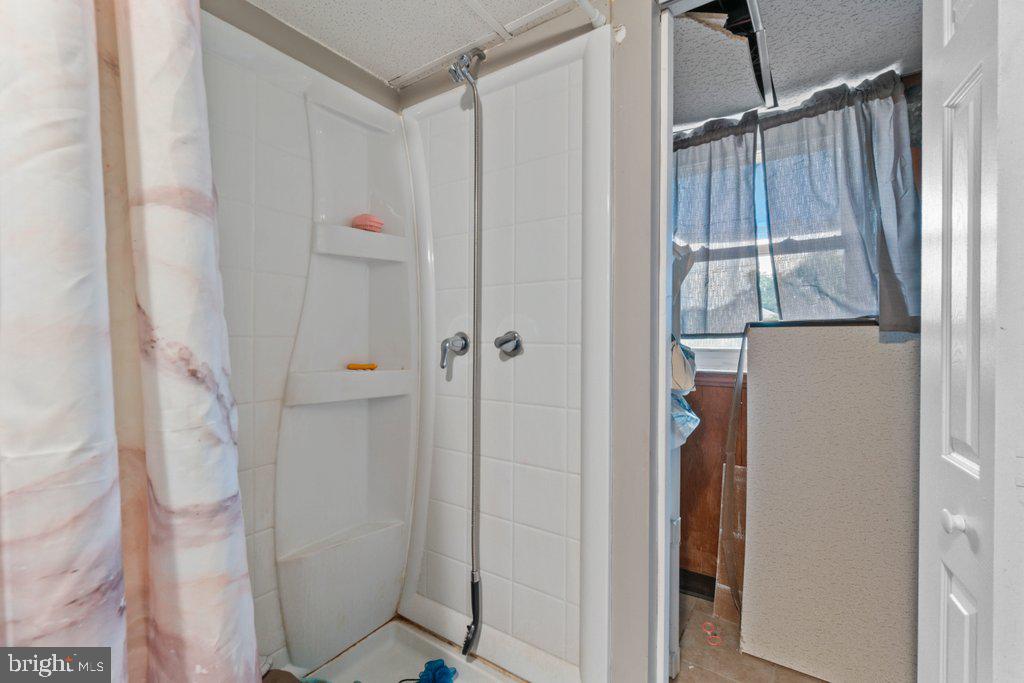 NORTH HARFORD ROAD - Residential