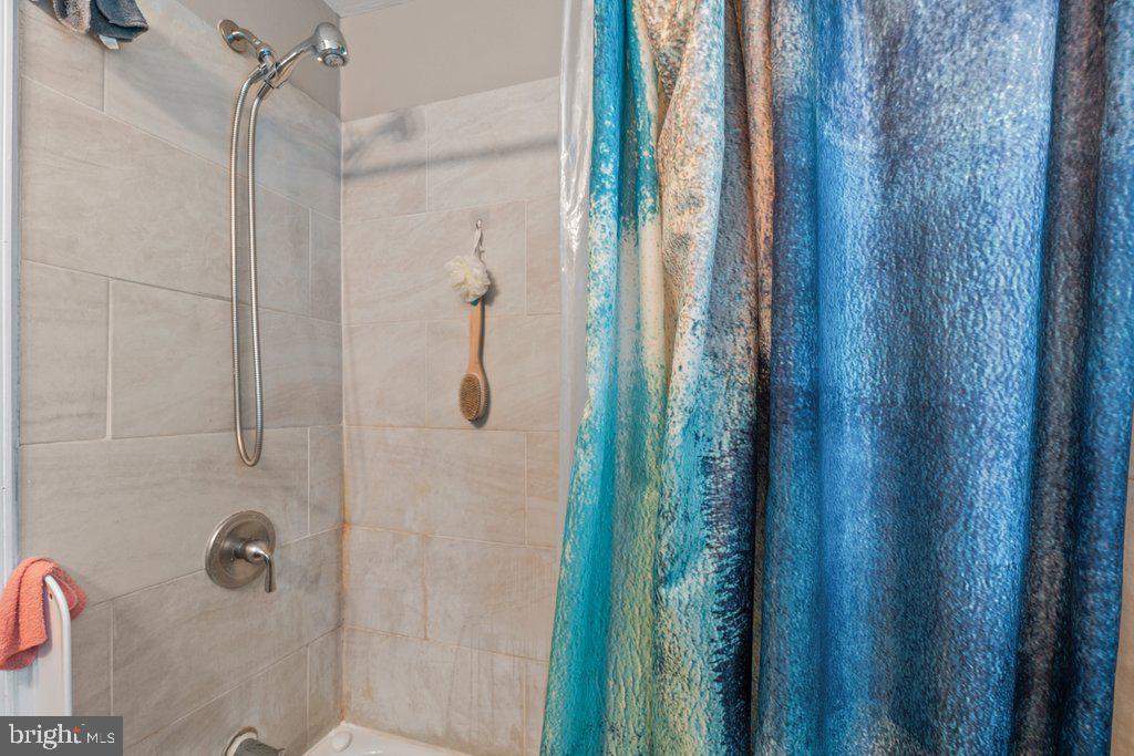 NORTH HARFORD ROAD - Residential