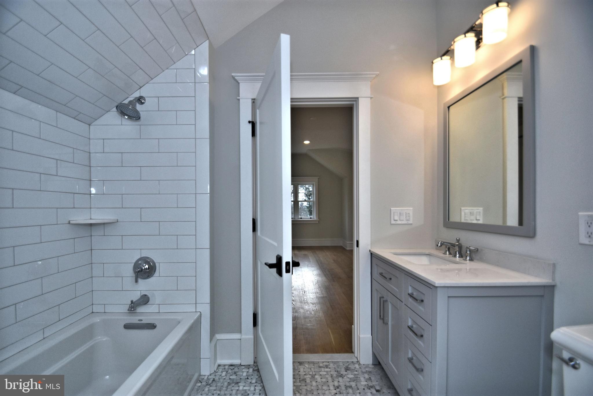 DOYLESTOWN BORO - Residential