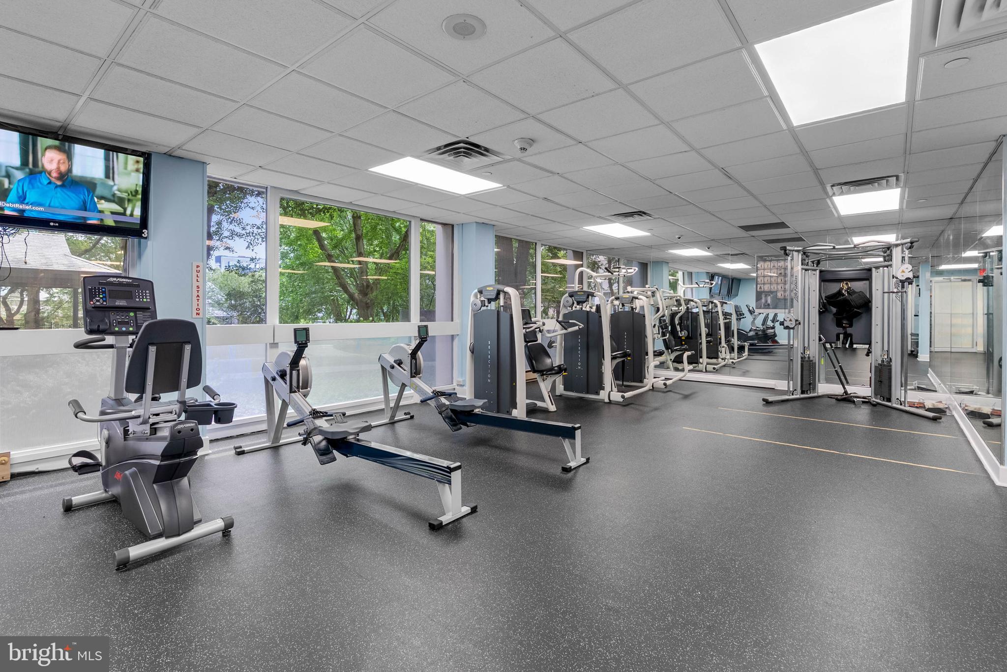 ART MUSEUM AREA - Residential