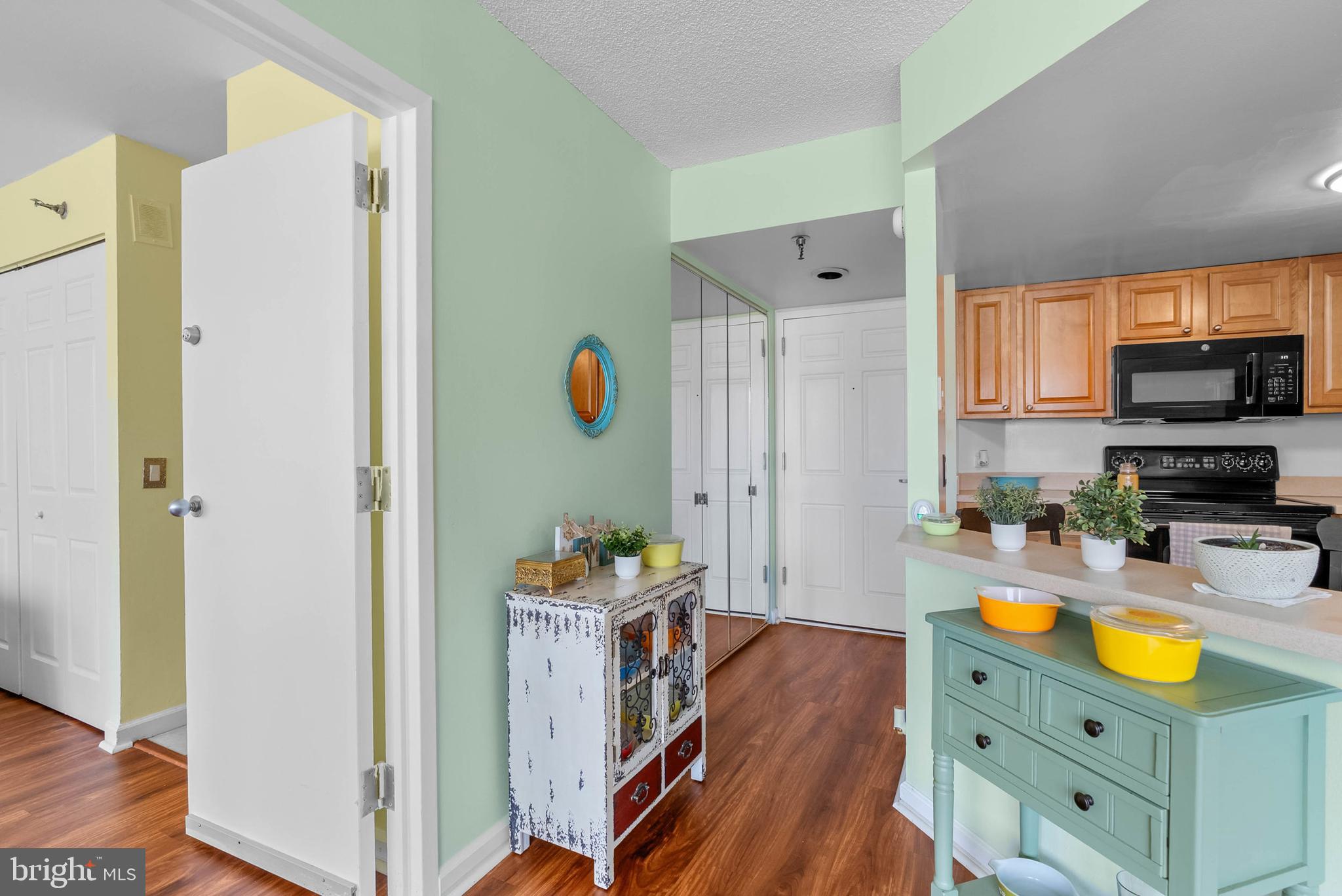 ART MUSEUM AREA - Residential