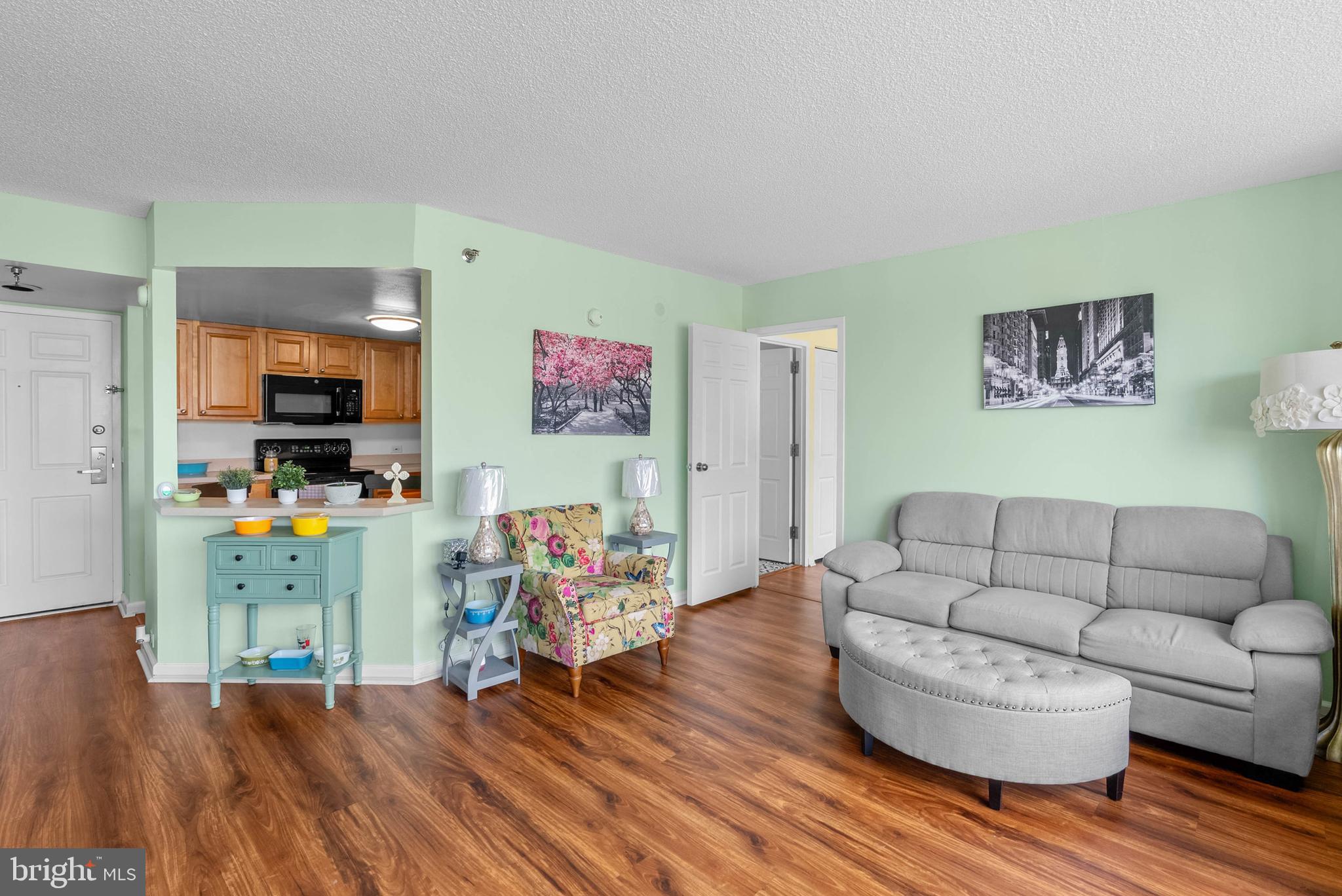 ART MUSEUM AREA - Residential