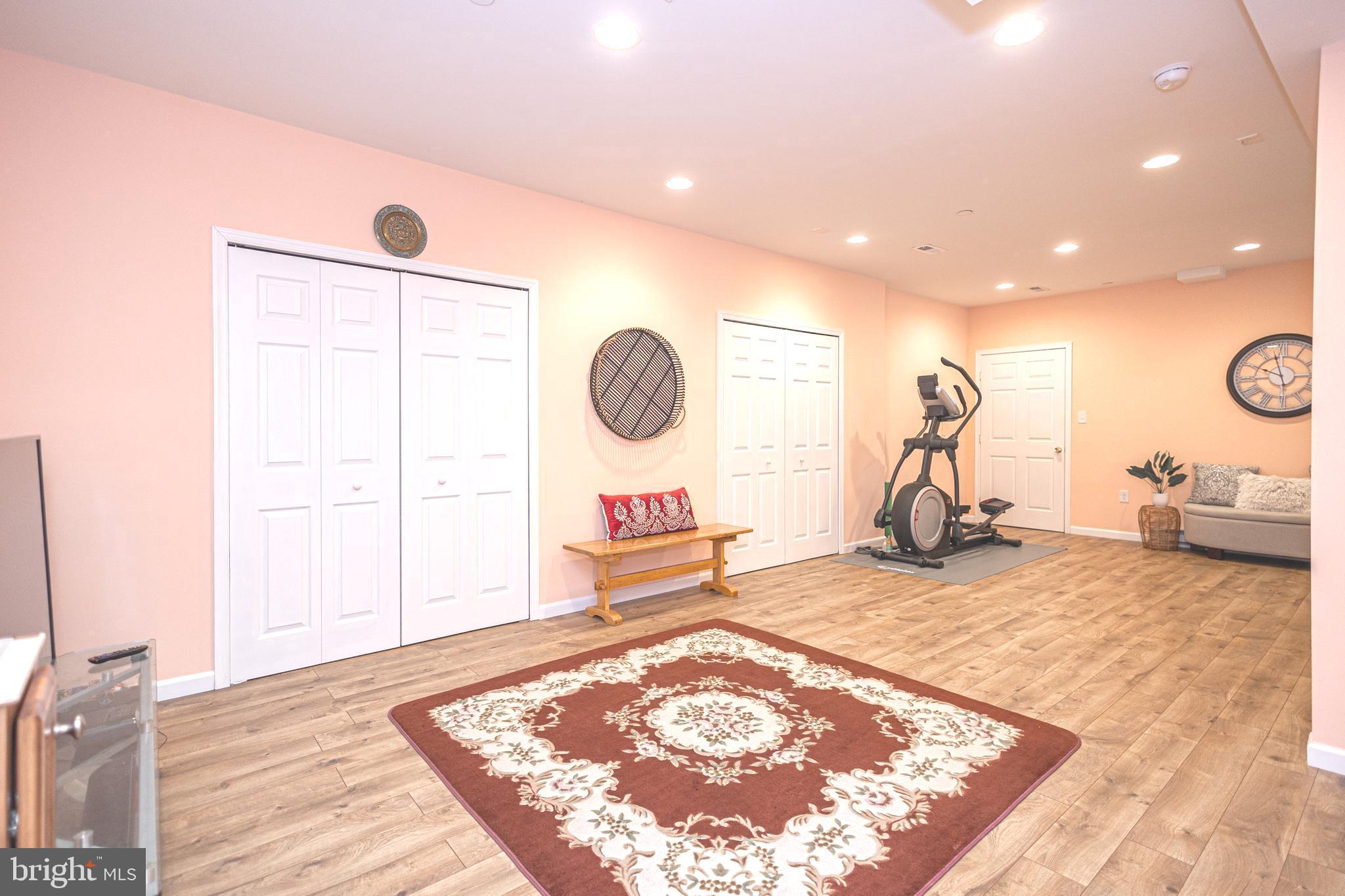 HORSHAM VALLEY ESTAT - Residential