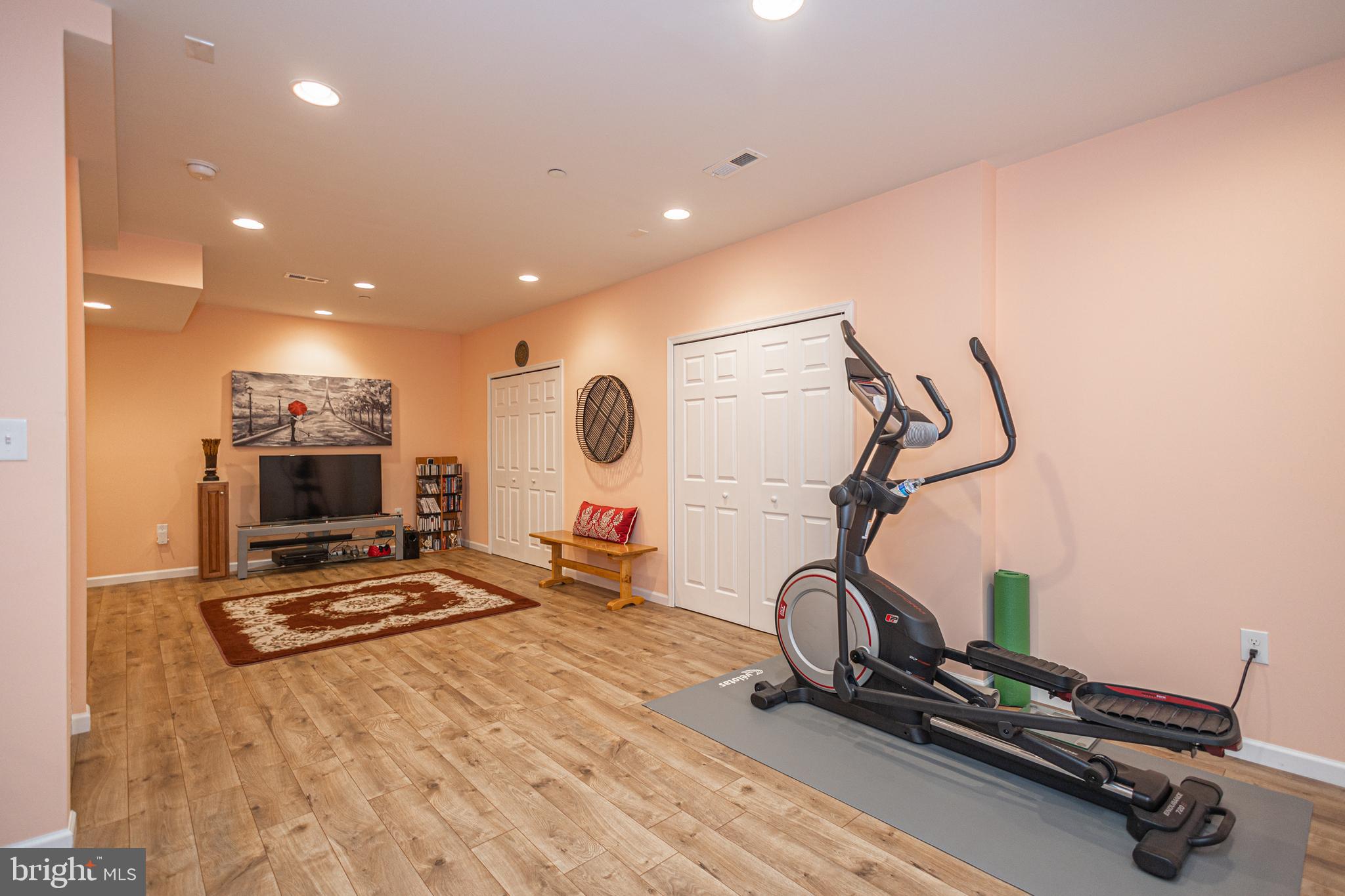 HORSHAM VALLEY ESTAT - Residential