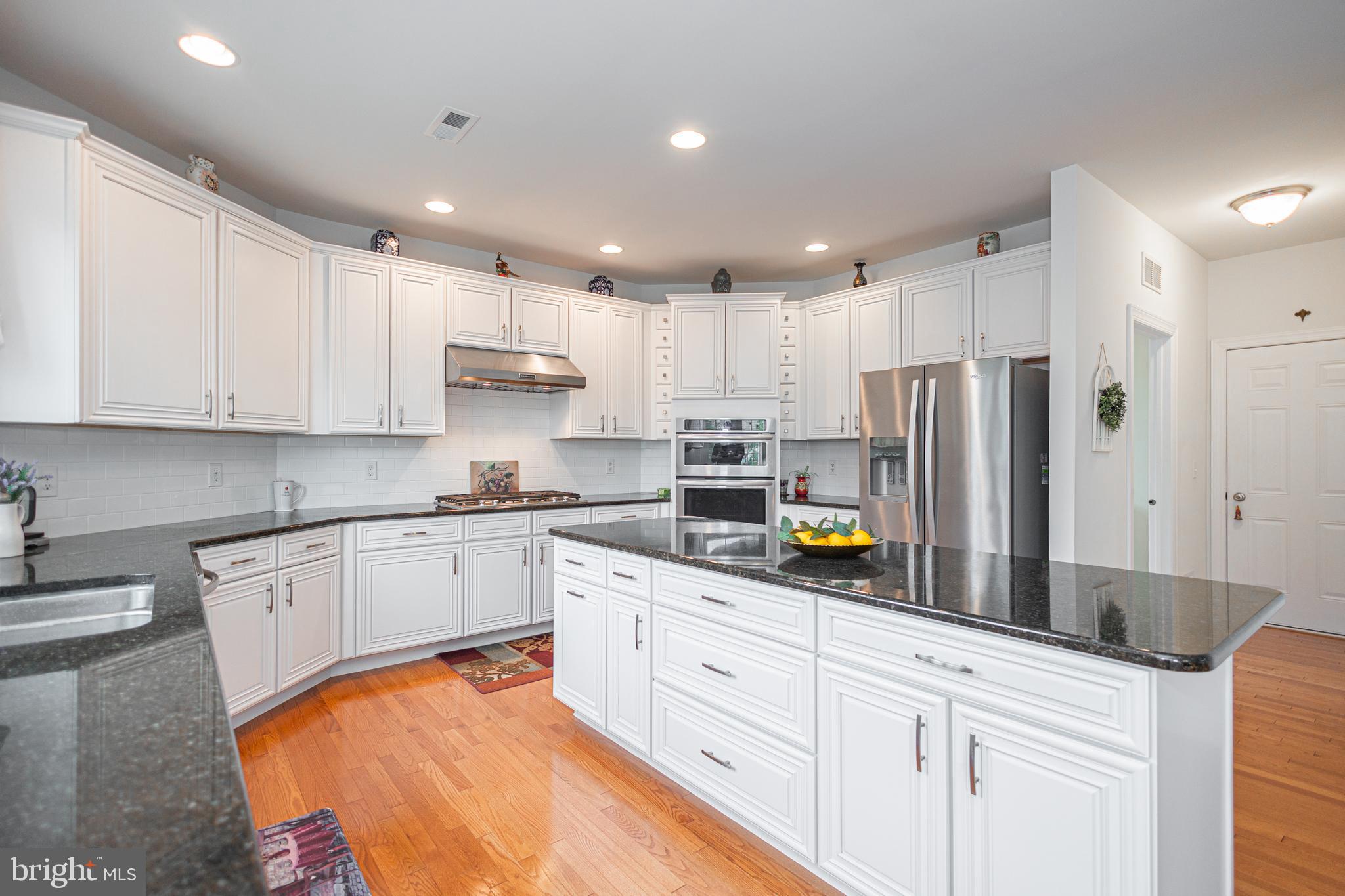 HORSHAM VALLEY ESTAT - Residential