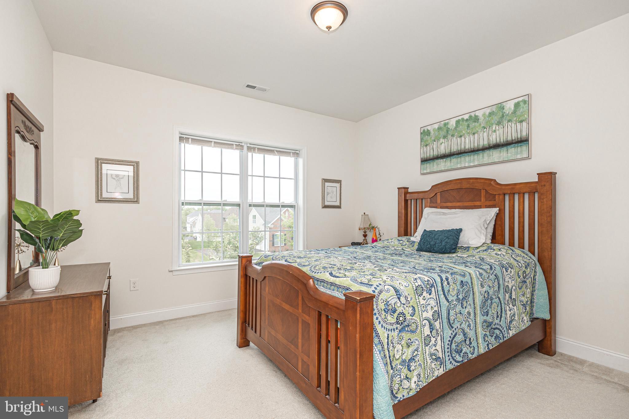 HORSHAM VALLEY ESTAT - Residential