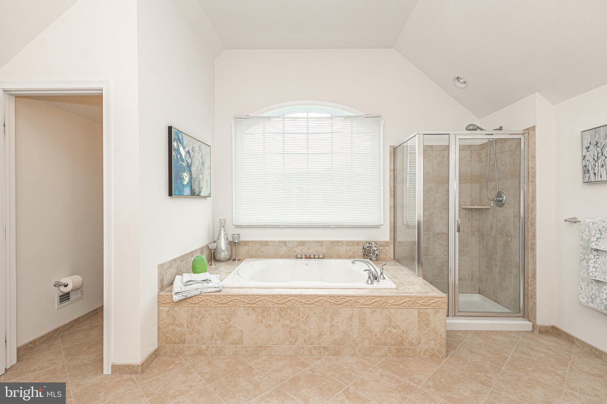 HORSHAM VALLEY ESTAT - Residential