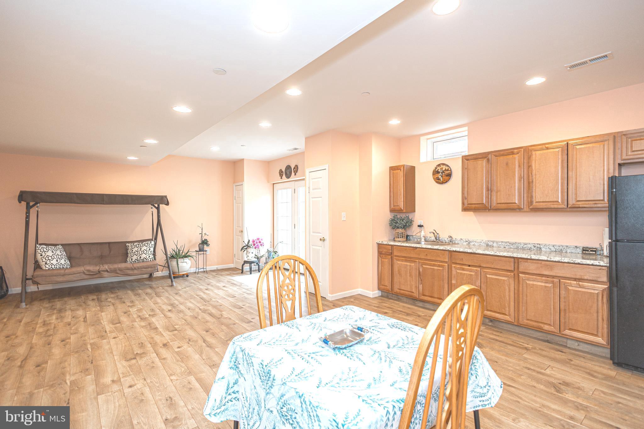 HORSHAM VALLEY ESTAT - Residential