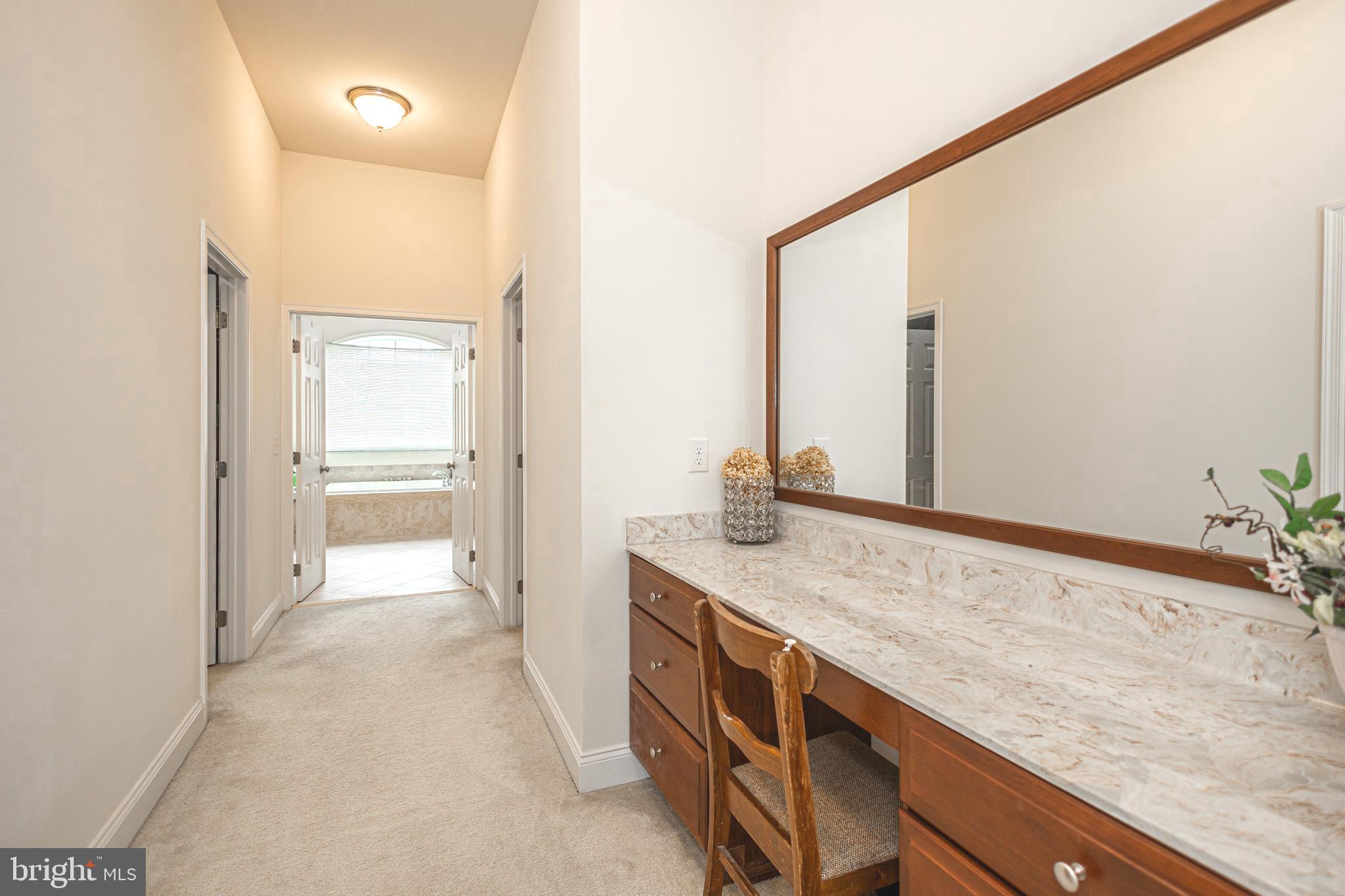 HORSHAM VALLEY ESTAT - Residential