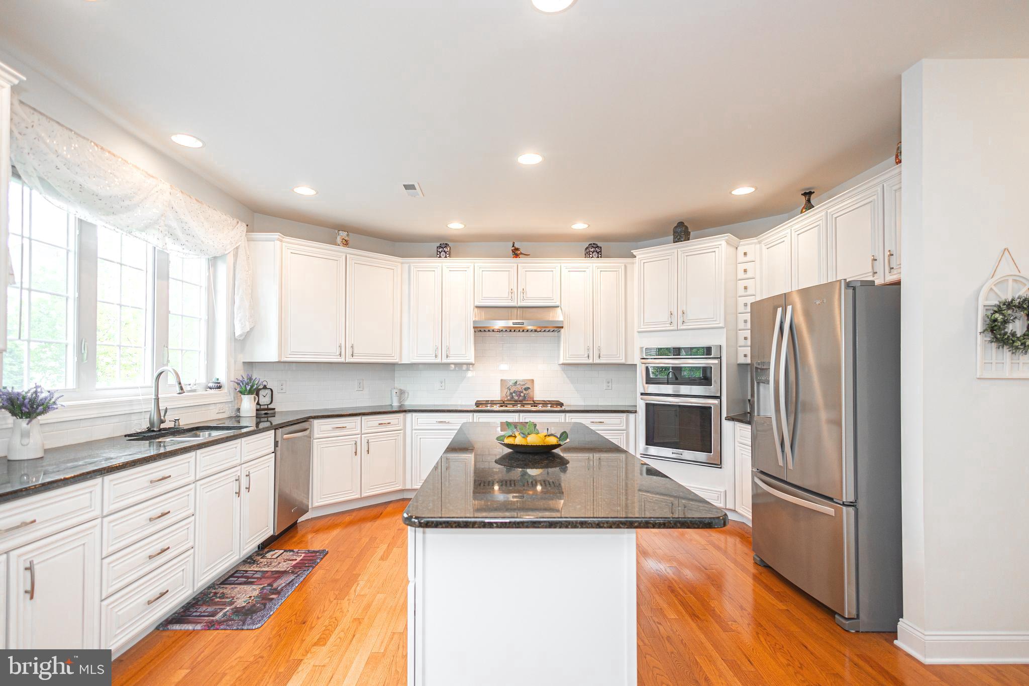 HORSHAM VALLEY ESTAT - Residential