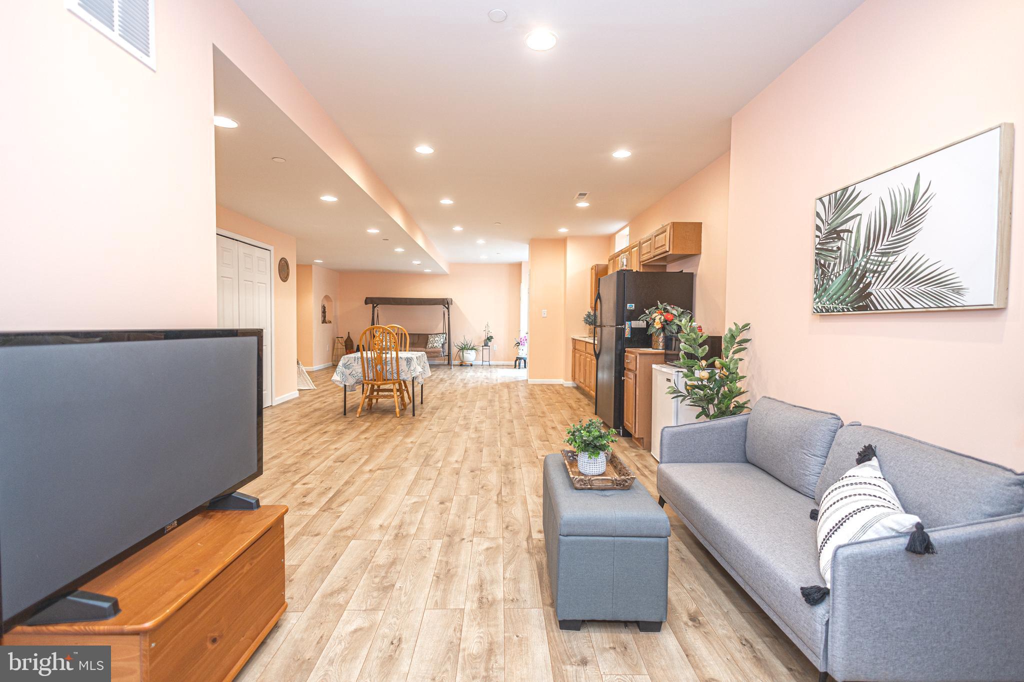 HORSHAM VALLEY ESTAT - Residential