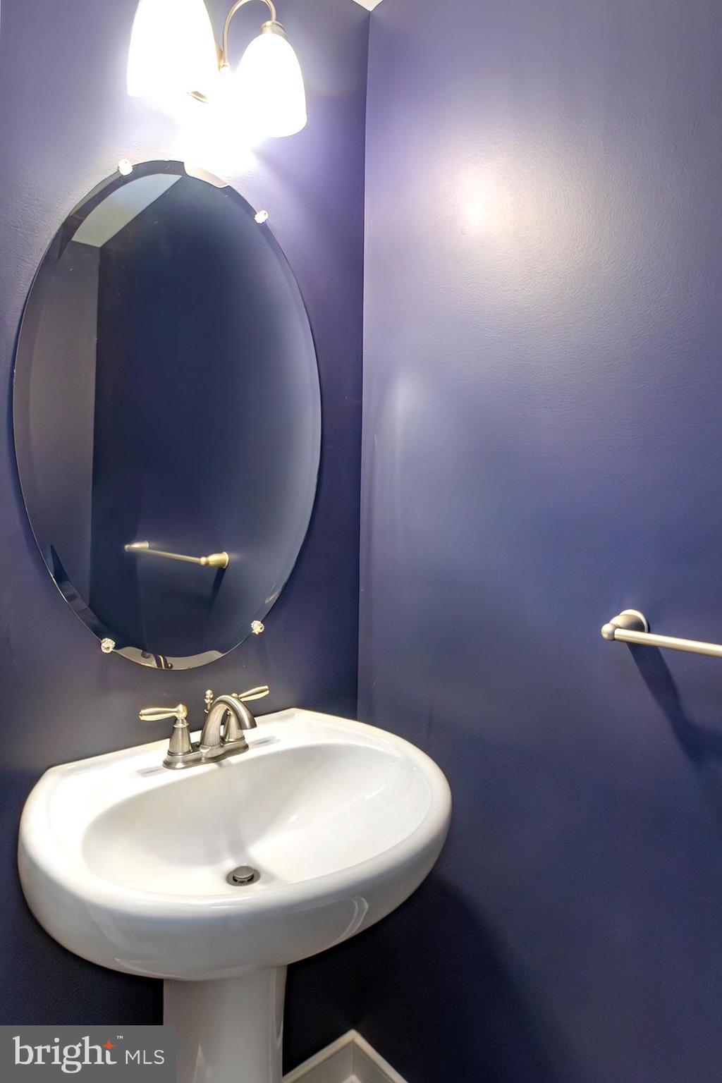 JARRETTSVILLE - Residential