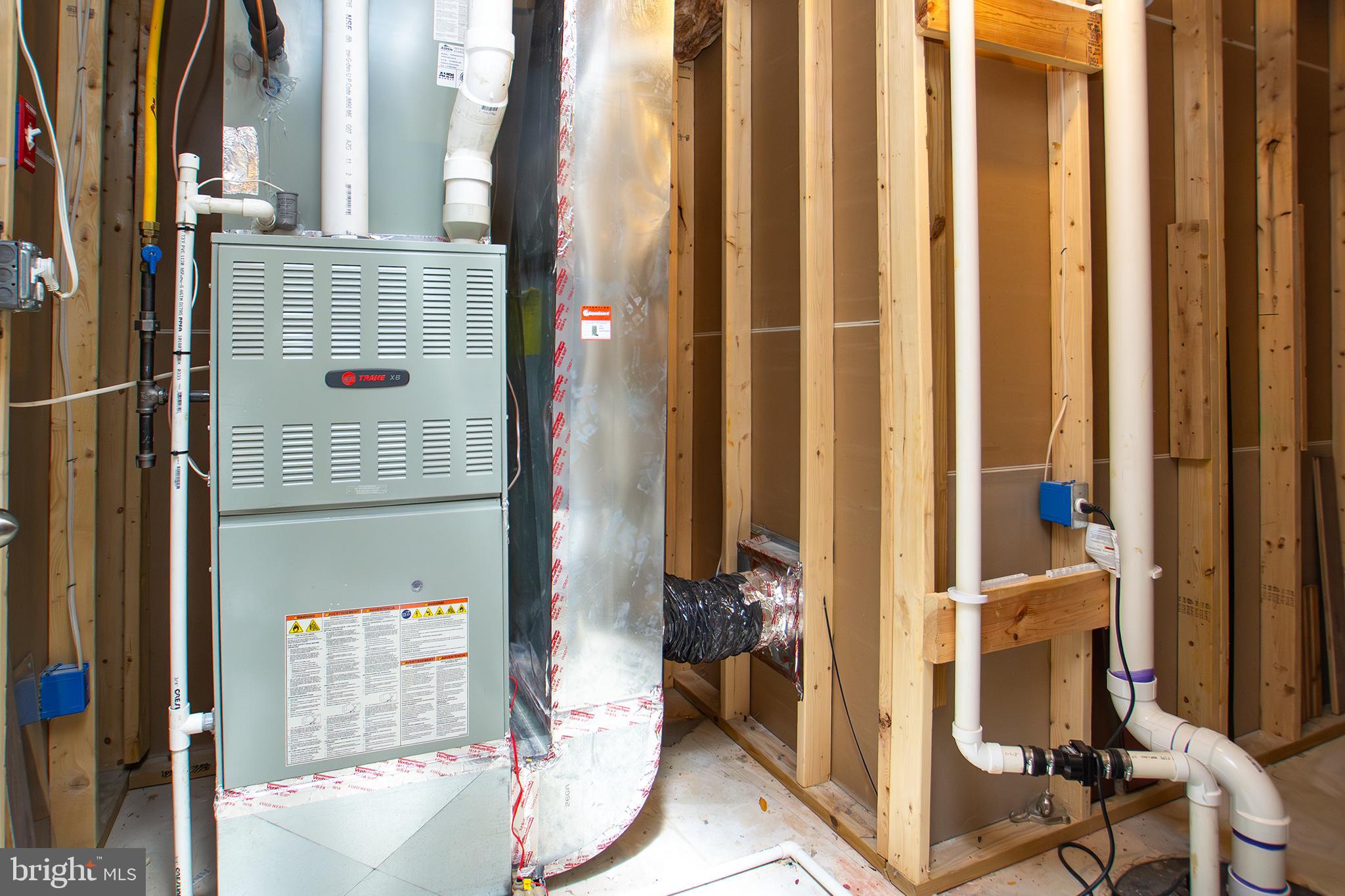 JARRETTSVILLE - Residential