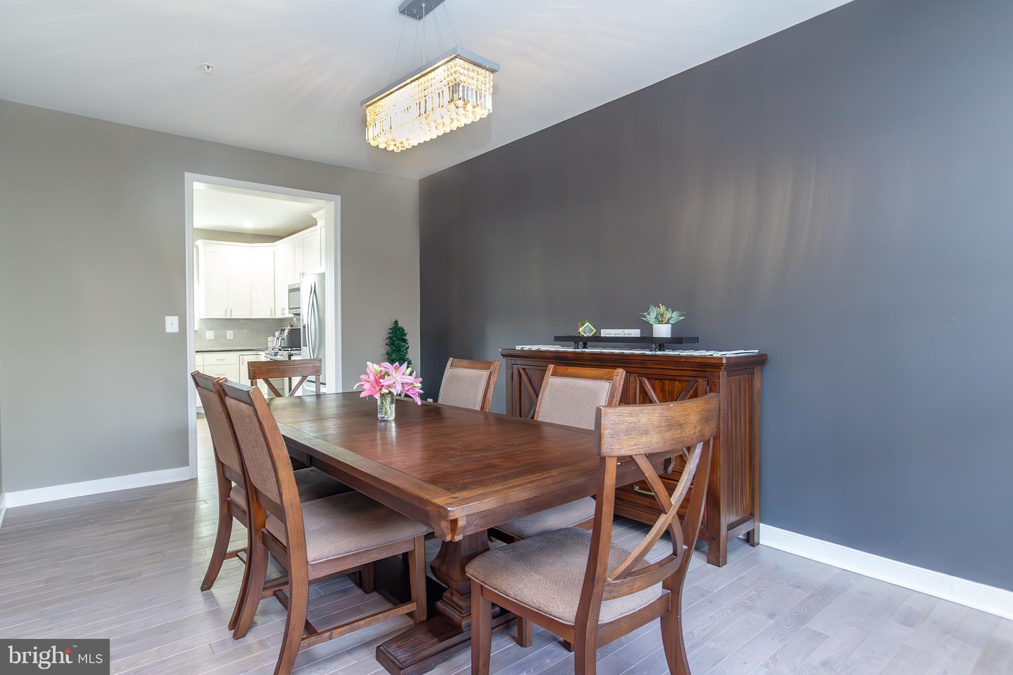 JARRETTSVILLE - Residential