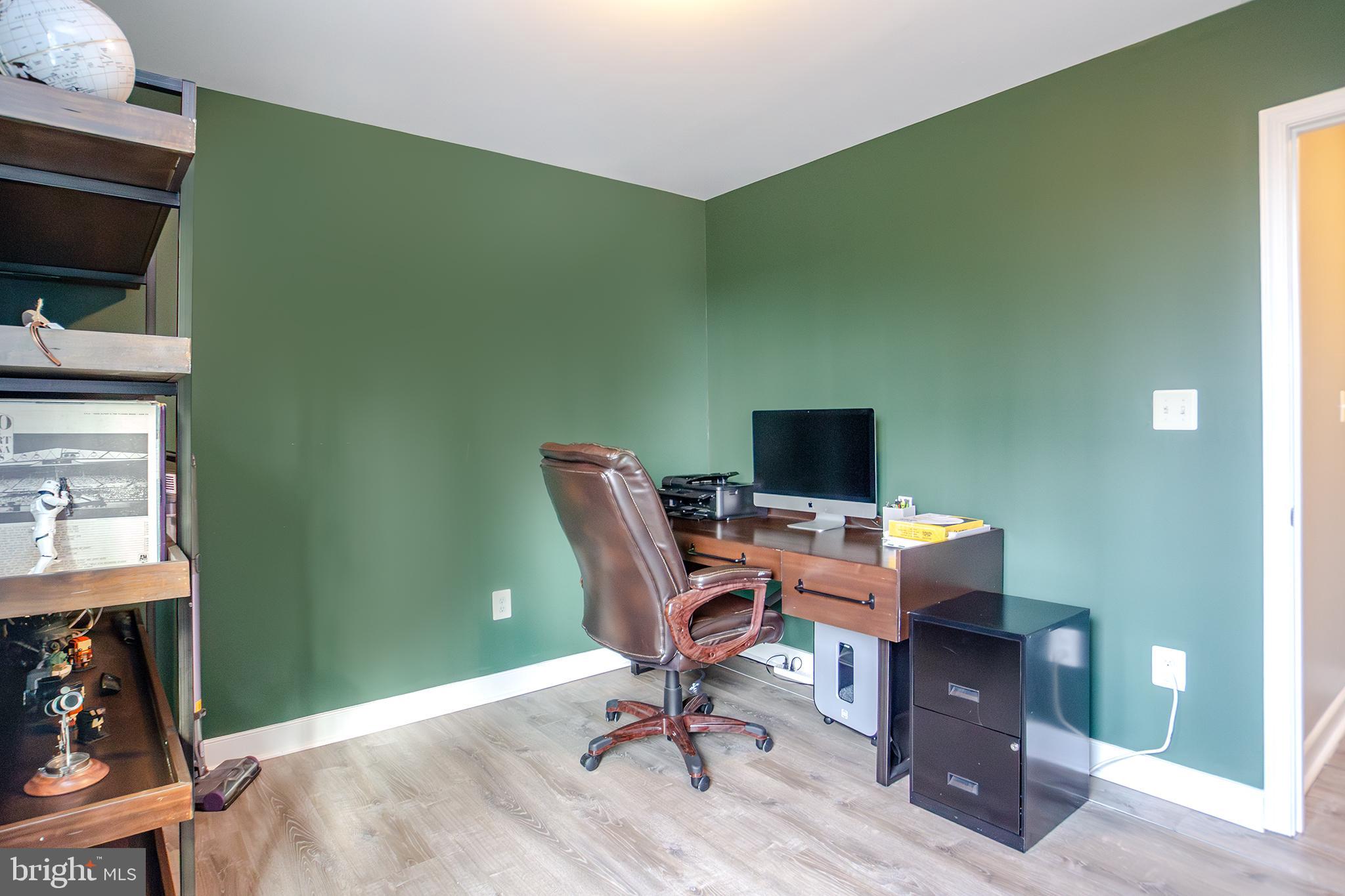 JARRETTSVILLE - Residential