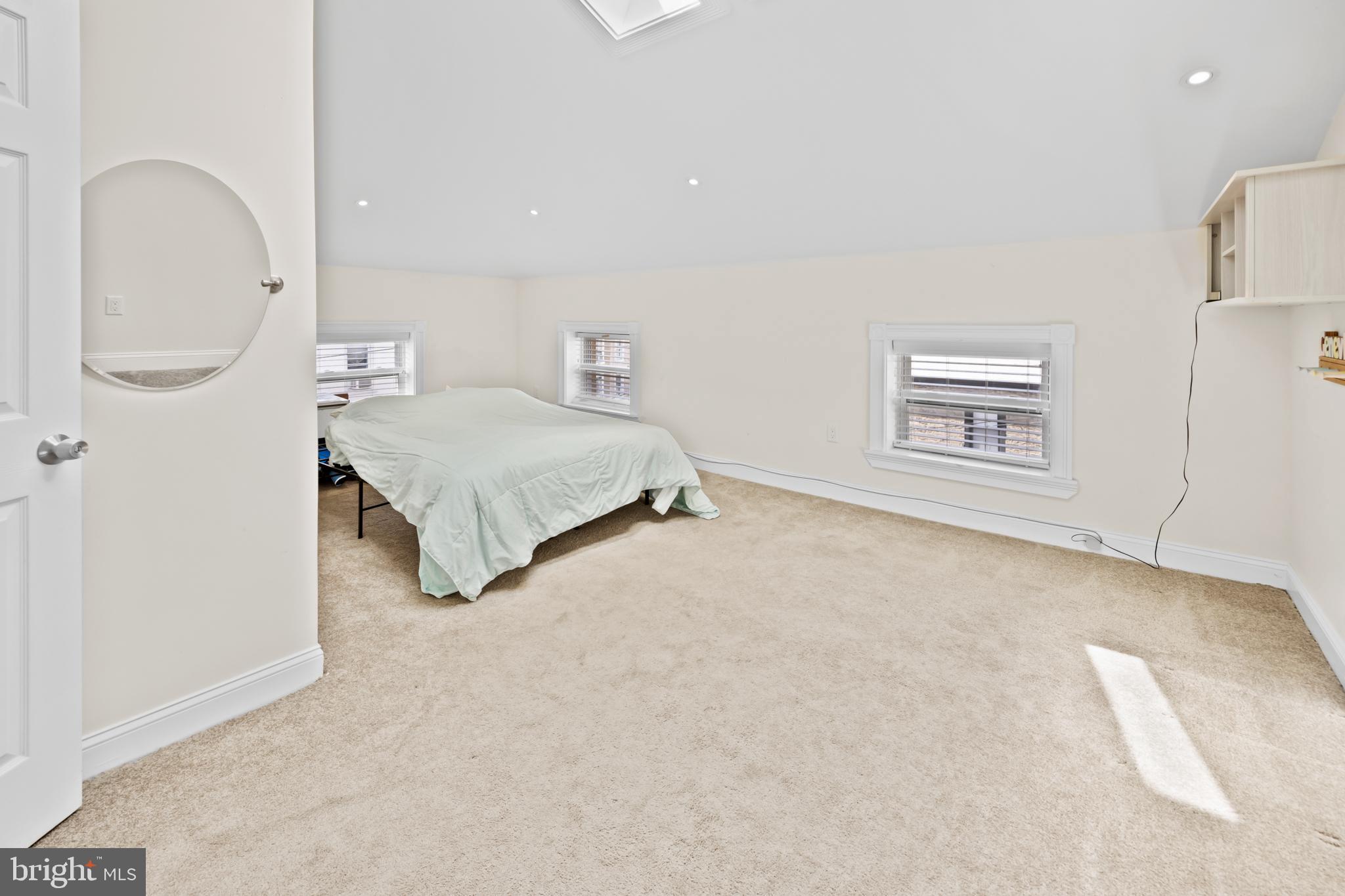 MANAYUNK - Residential