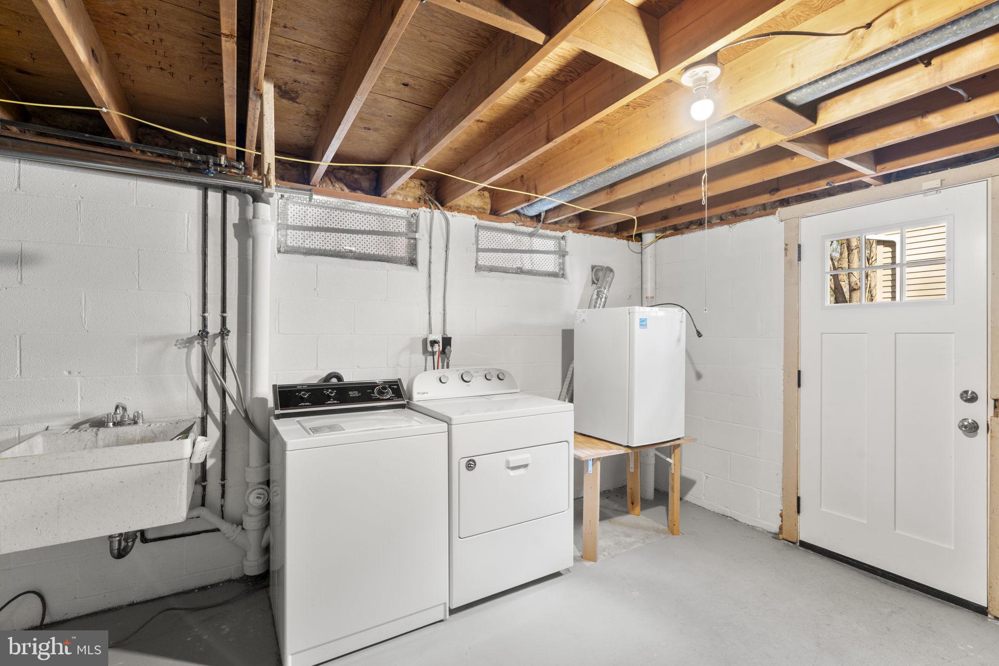 THUNDER HILL - Residential