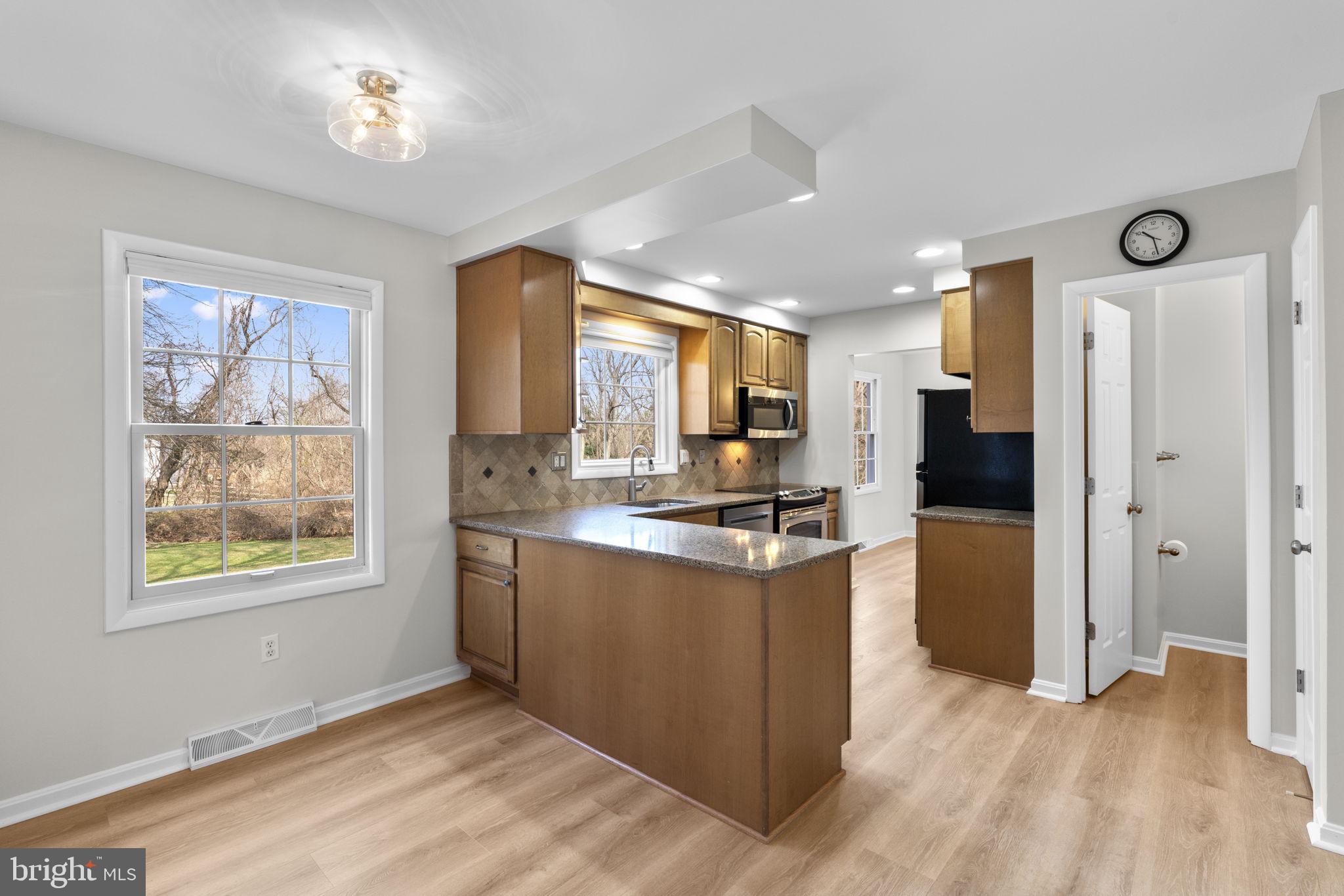 THUNDER HILL - Residential