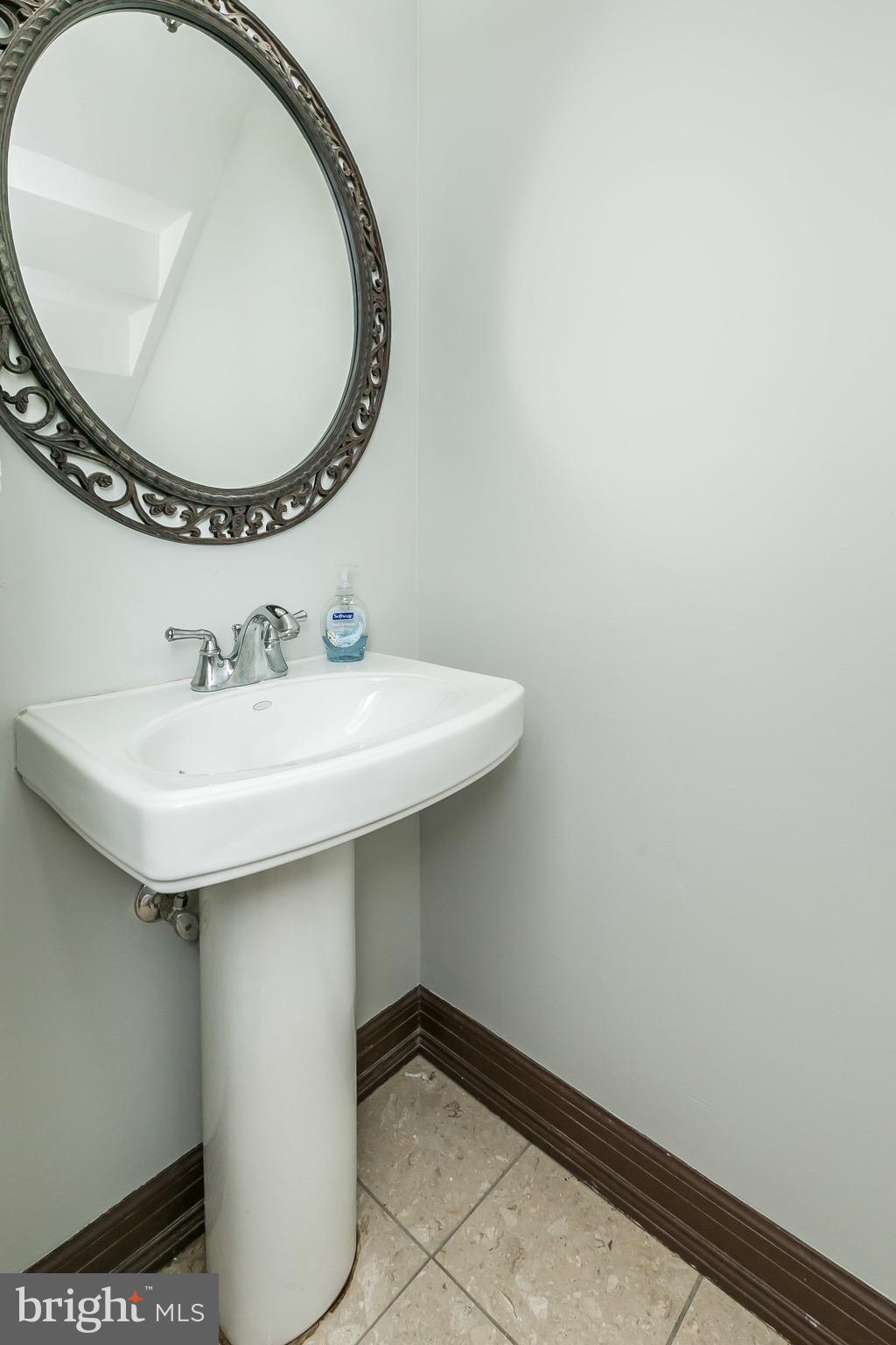 OTTERBEIN - Residential Lease