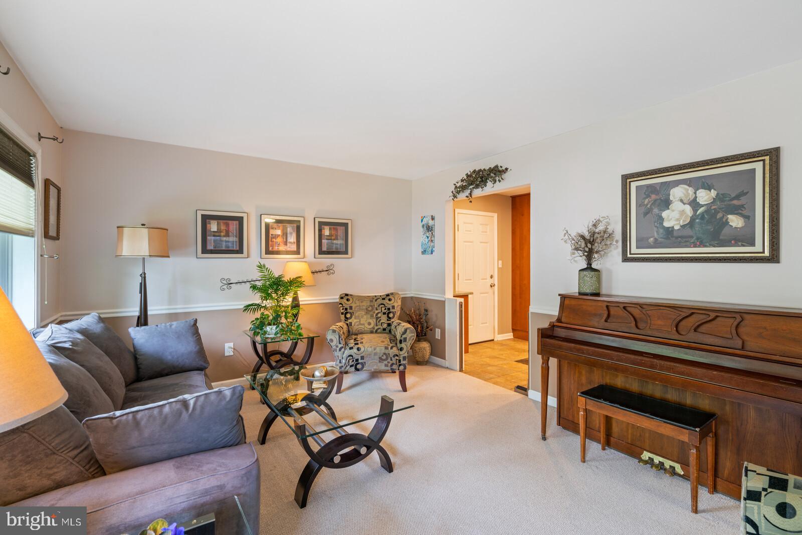 DALE CITY - Residential