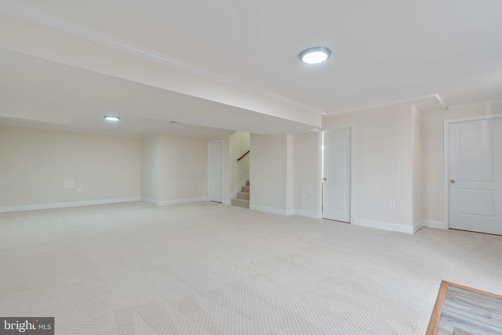 SHERATON HILLS SOUTH - Residential