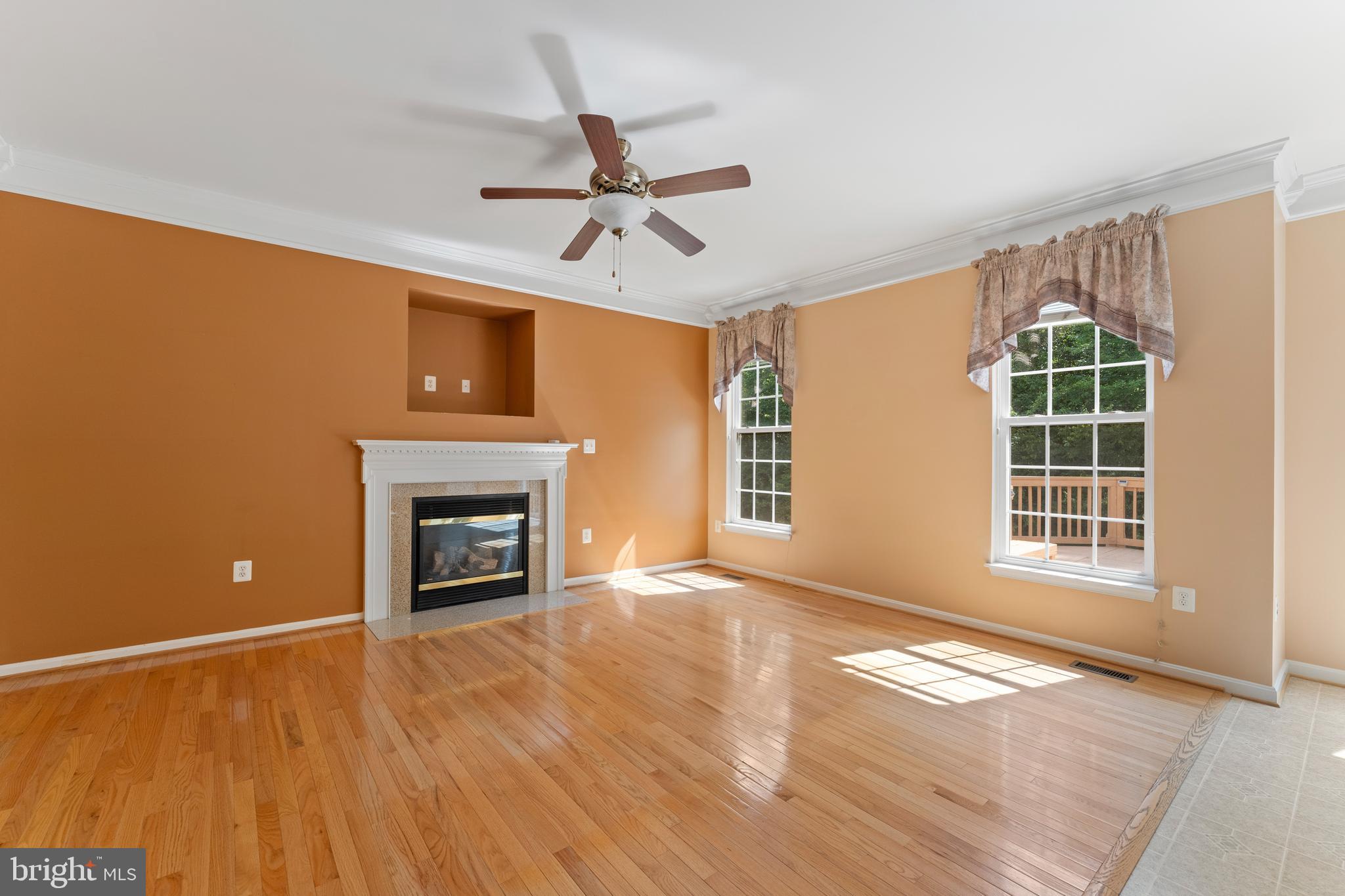 SALEM FIELDS - Residential