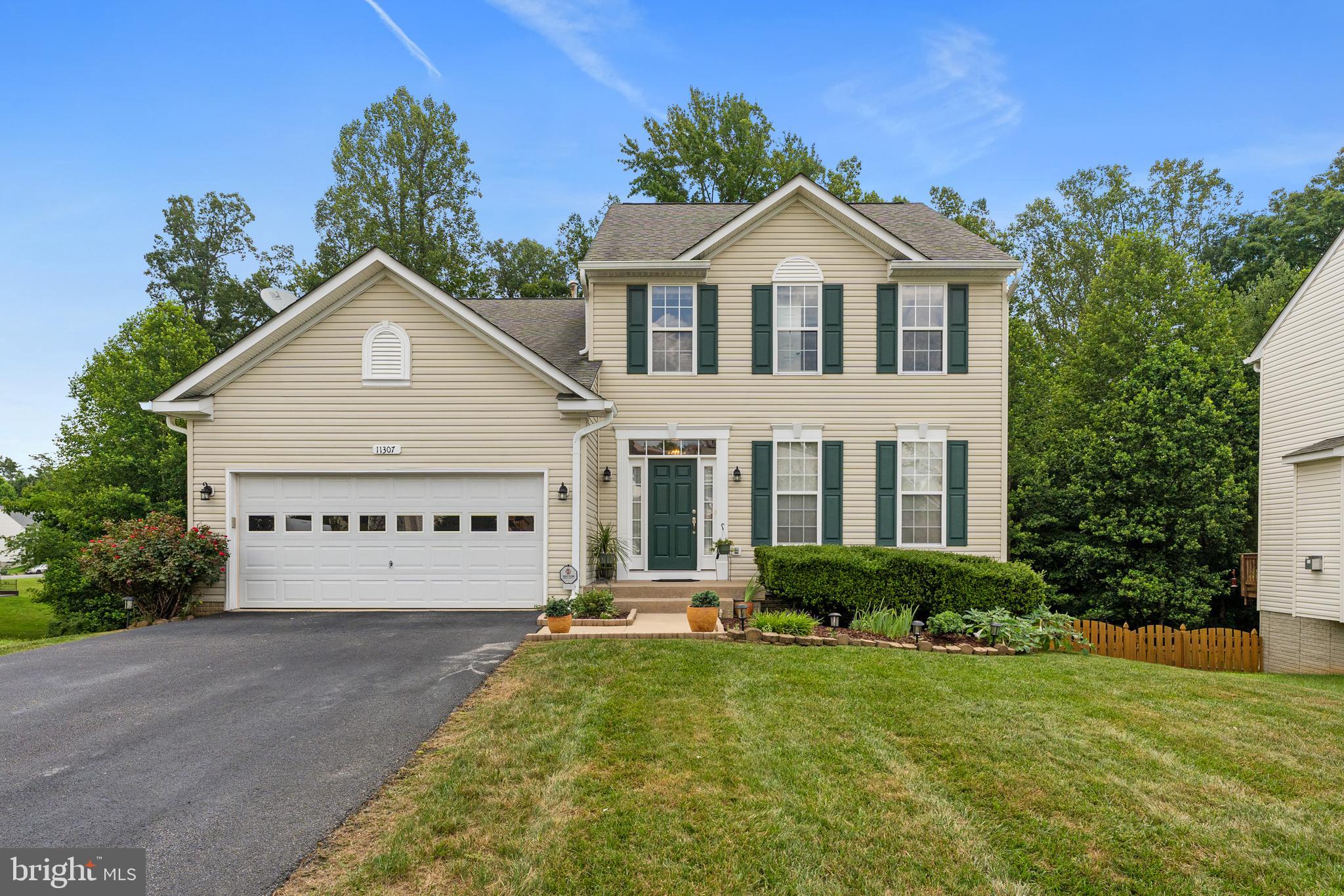 SALEM FIELDS - Residential