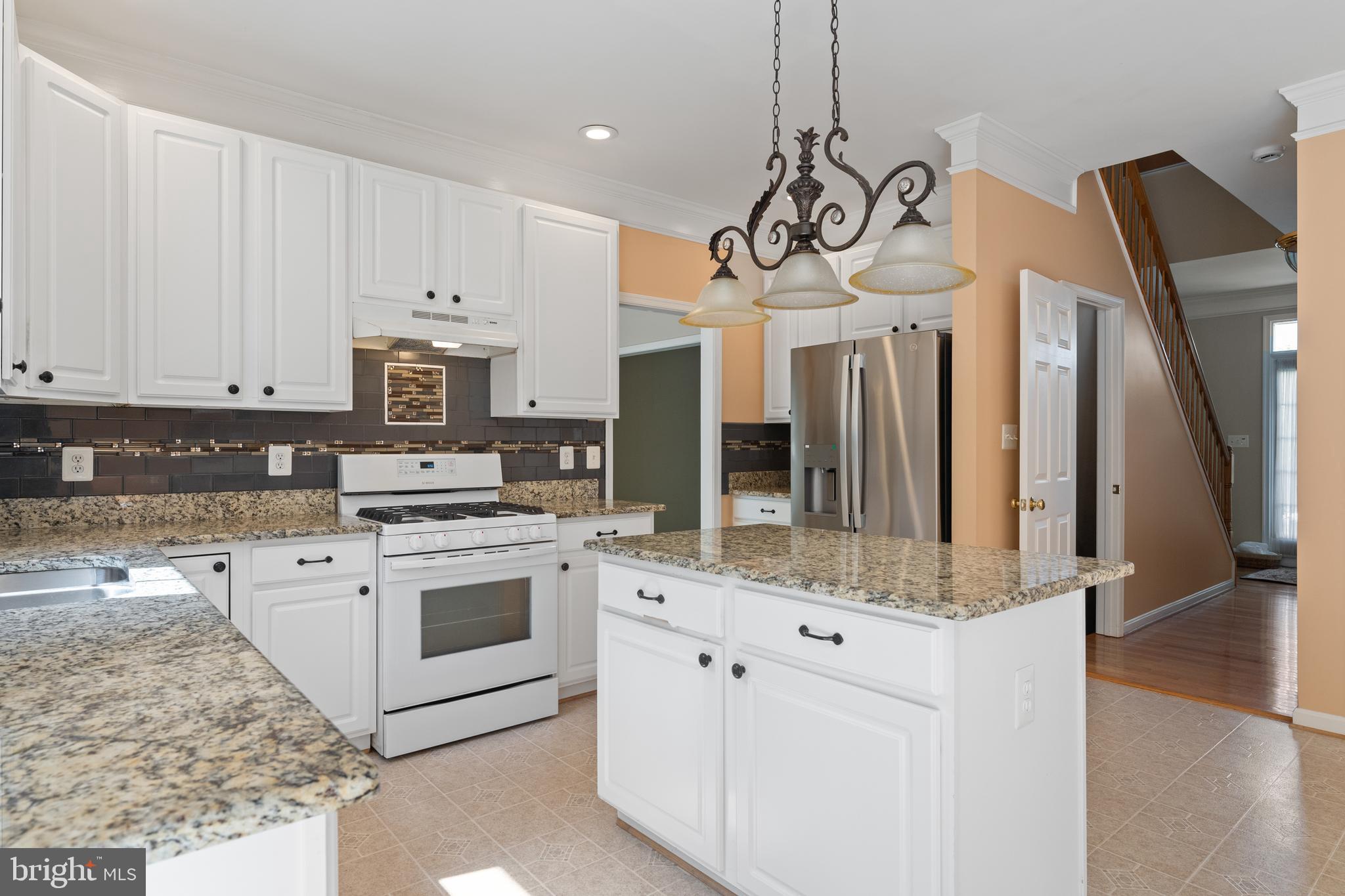 SALEM FIELDS - Residential