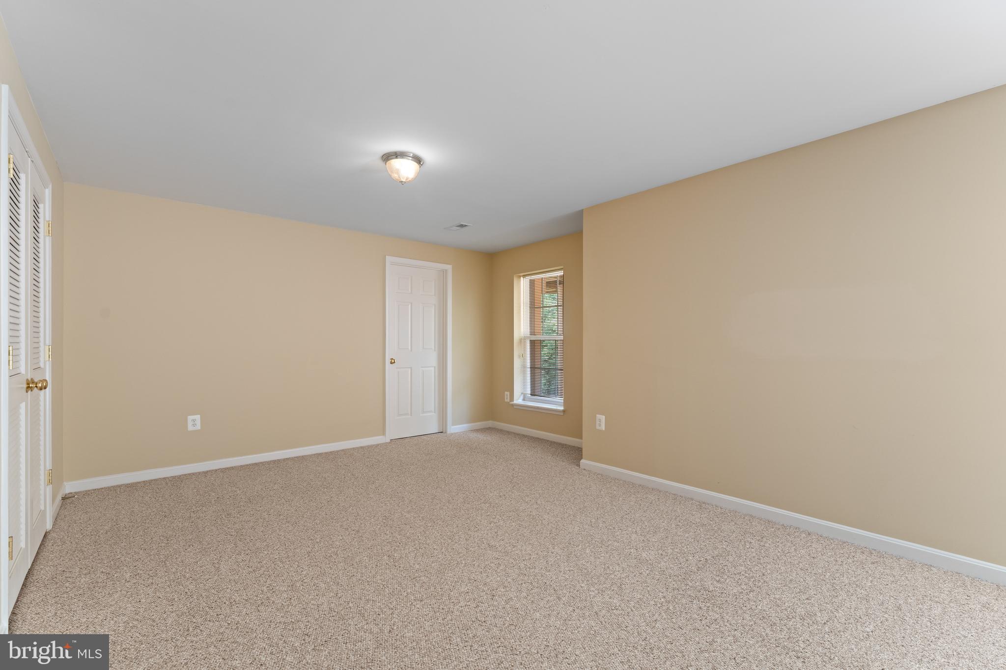 SALEM FIELDS - Residential