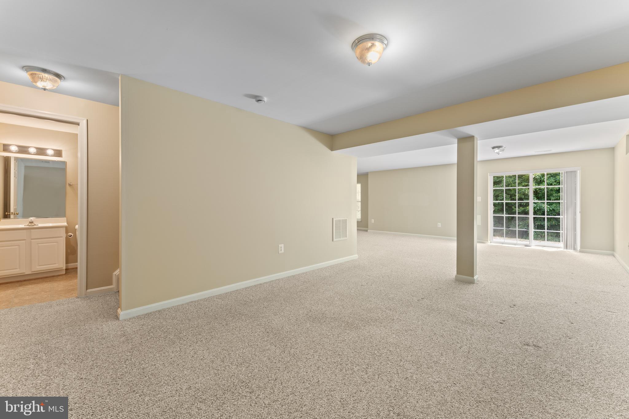 SALEM FIELDS - Residential