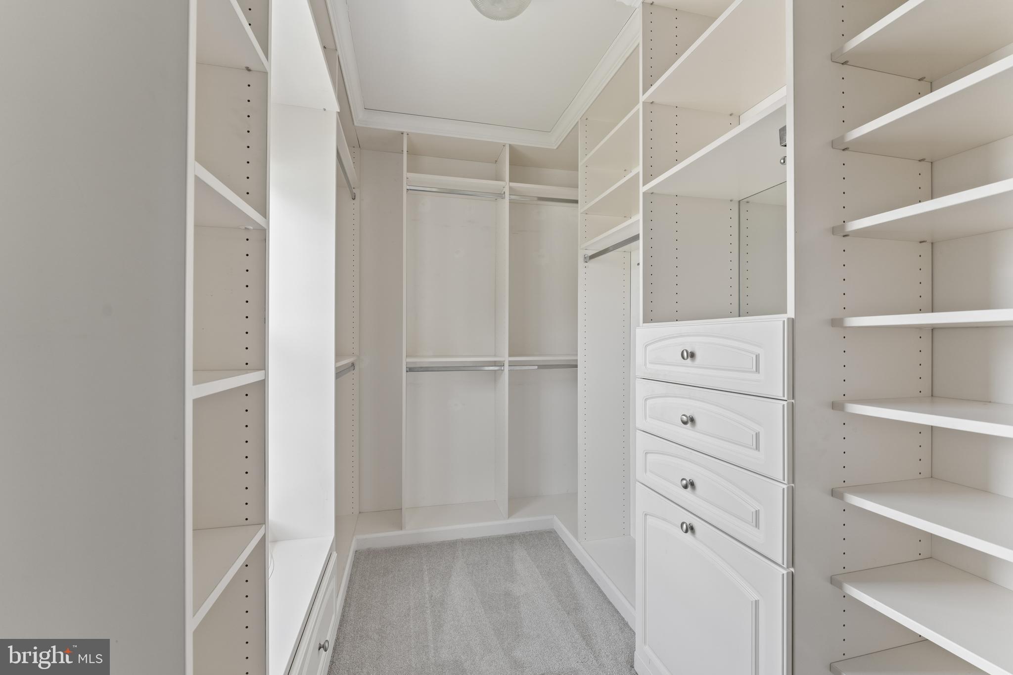 SALEM FIELDS - Residential