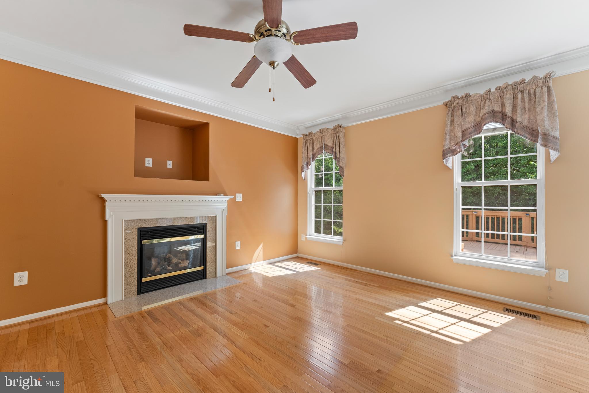 SALEM FIELDS - Residential