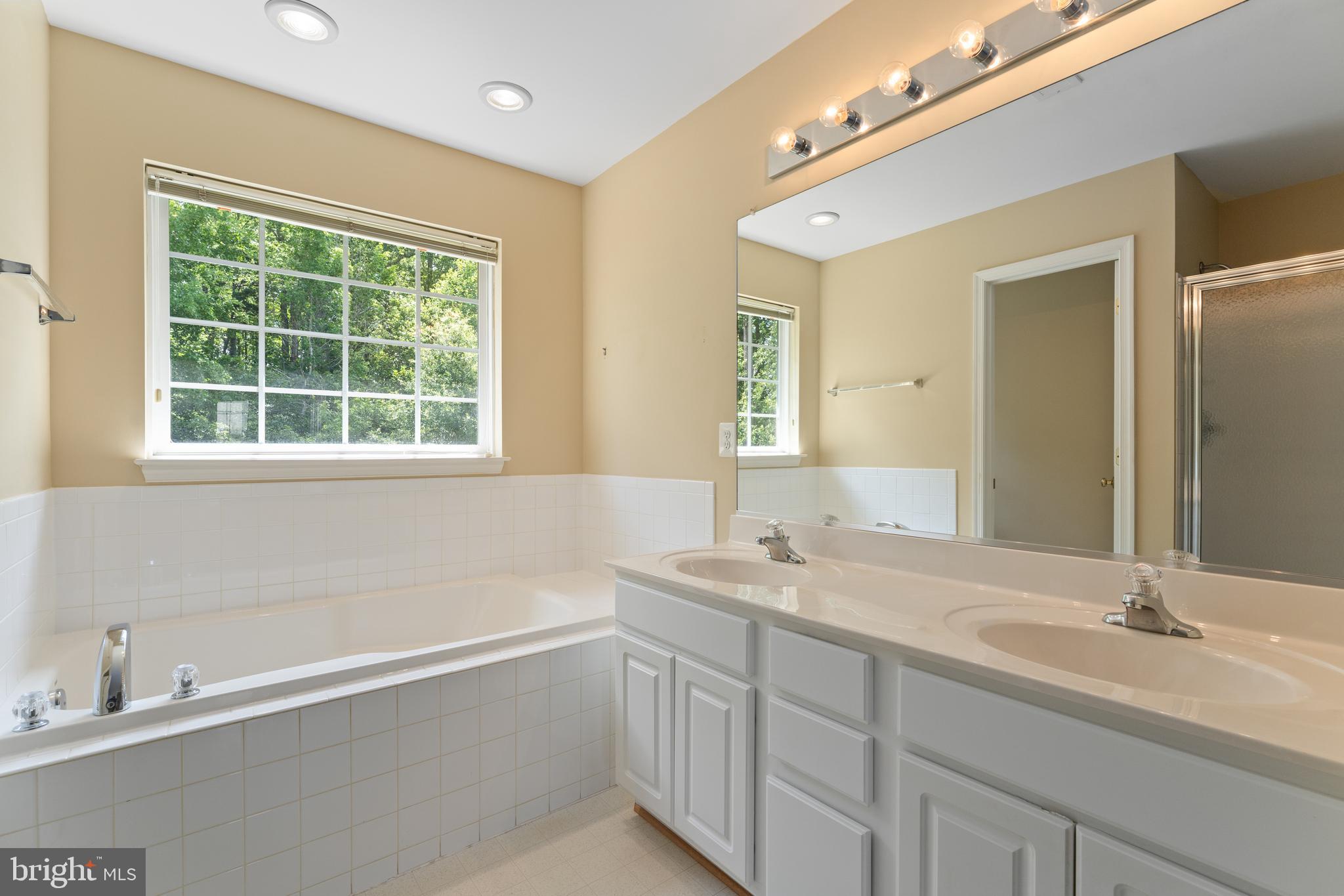 SALEM FIELDS - Residential