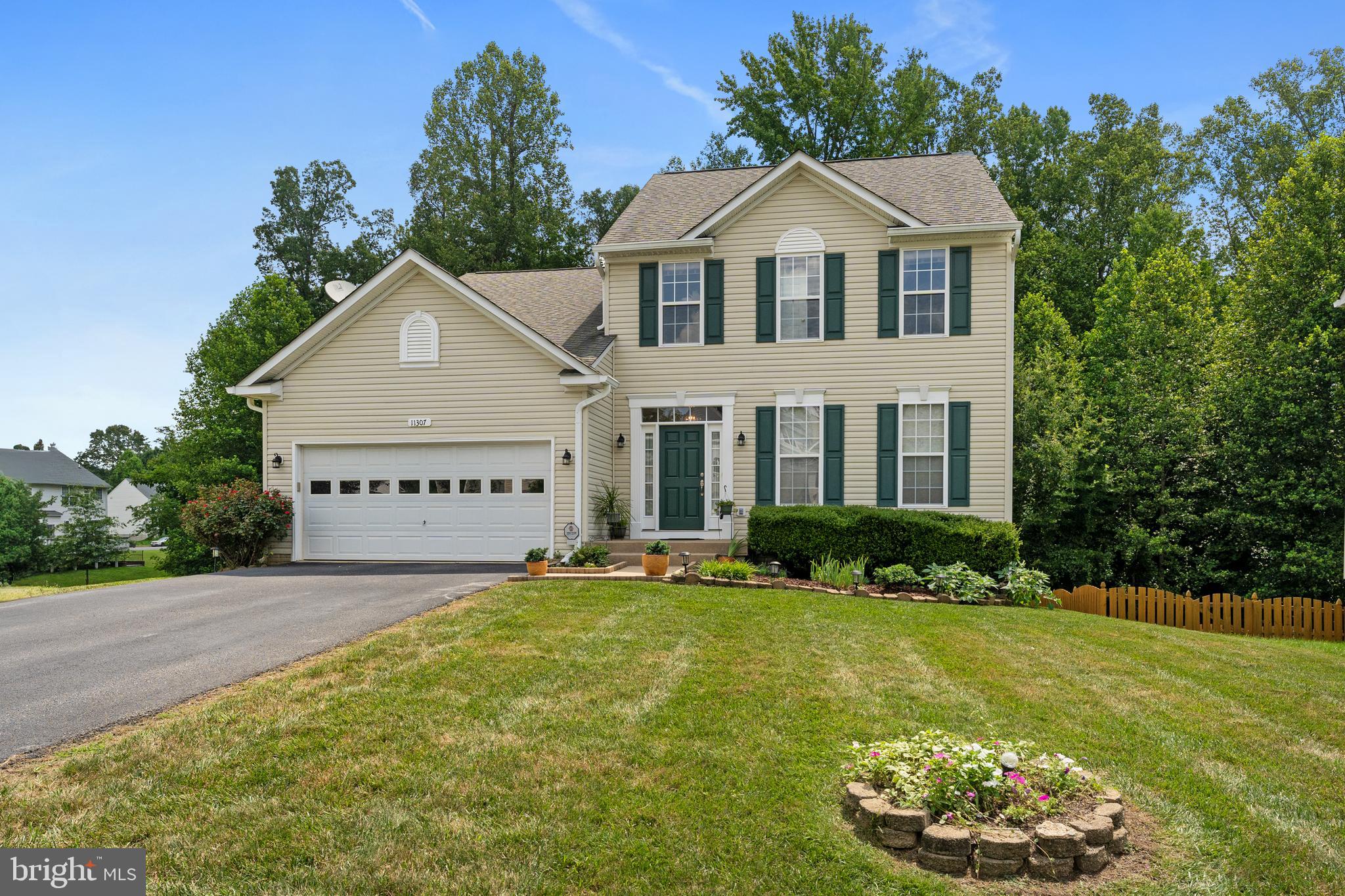 SALEM FIELDS - Residential