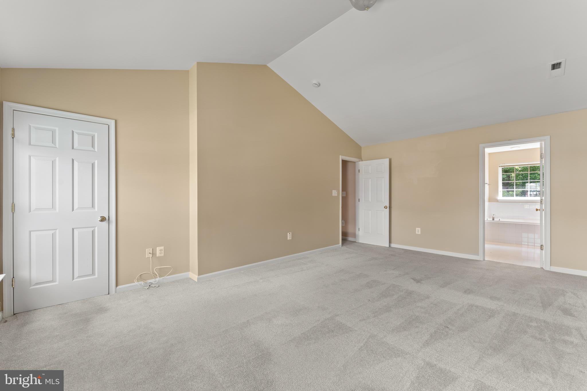 SALEM FIELDS - Residential