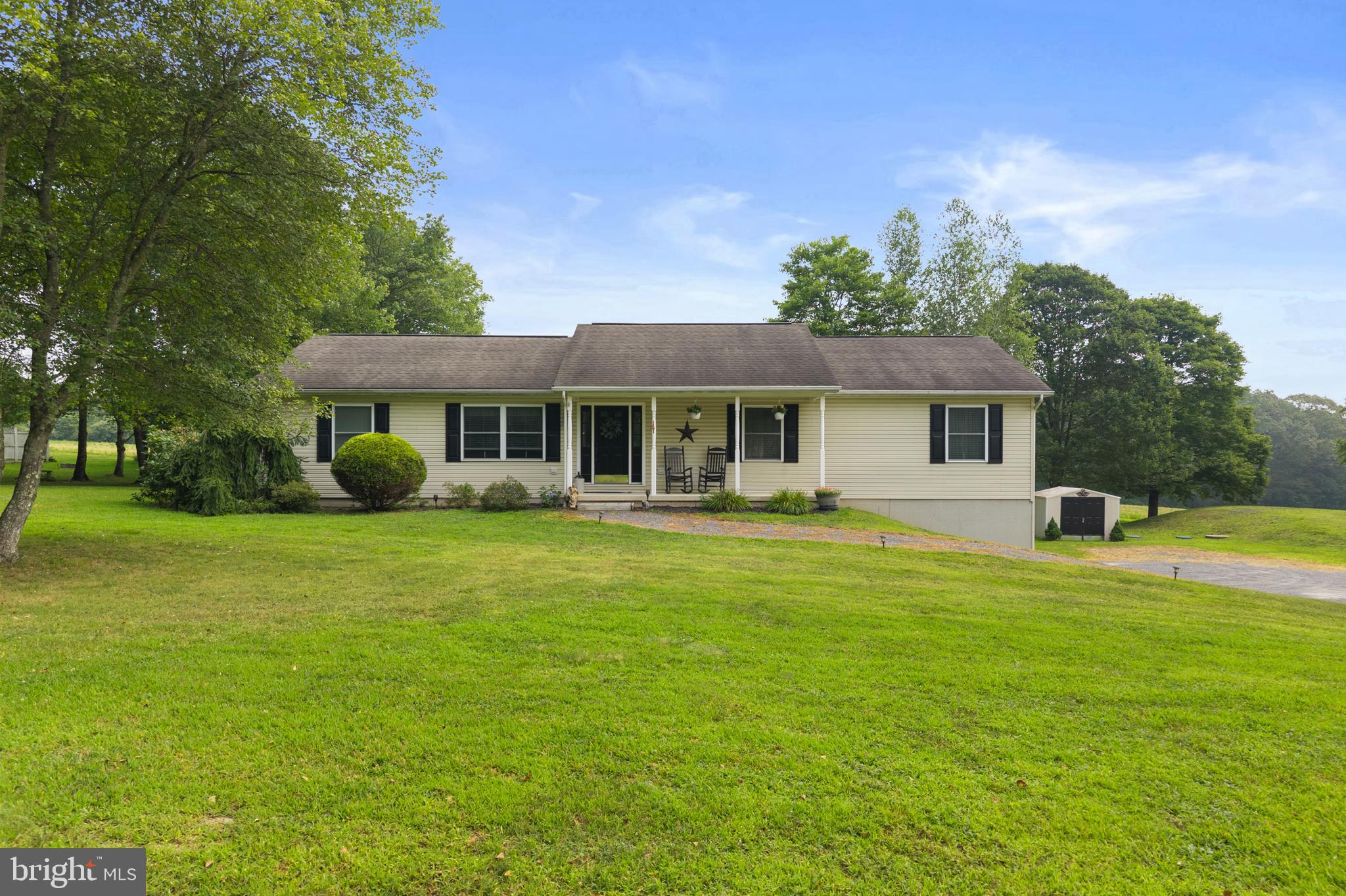285 TWIN FLOWER CIRCLE