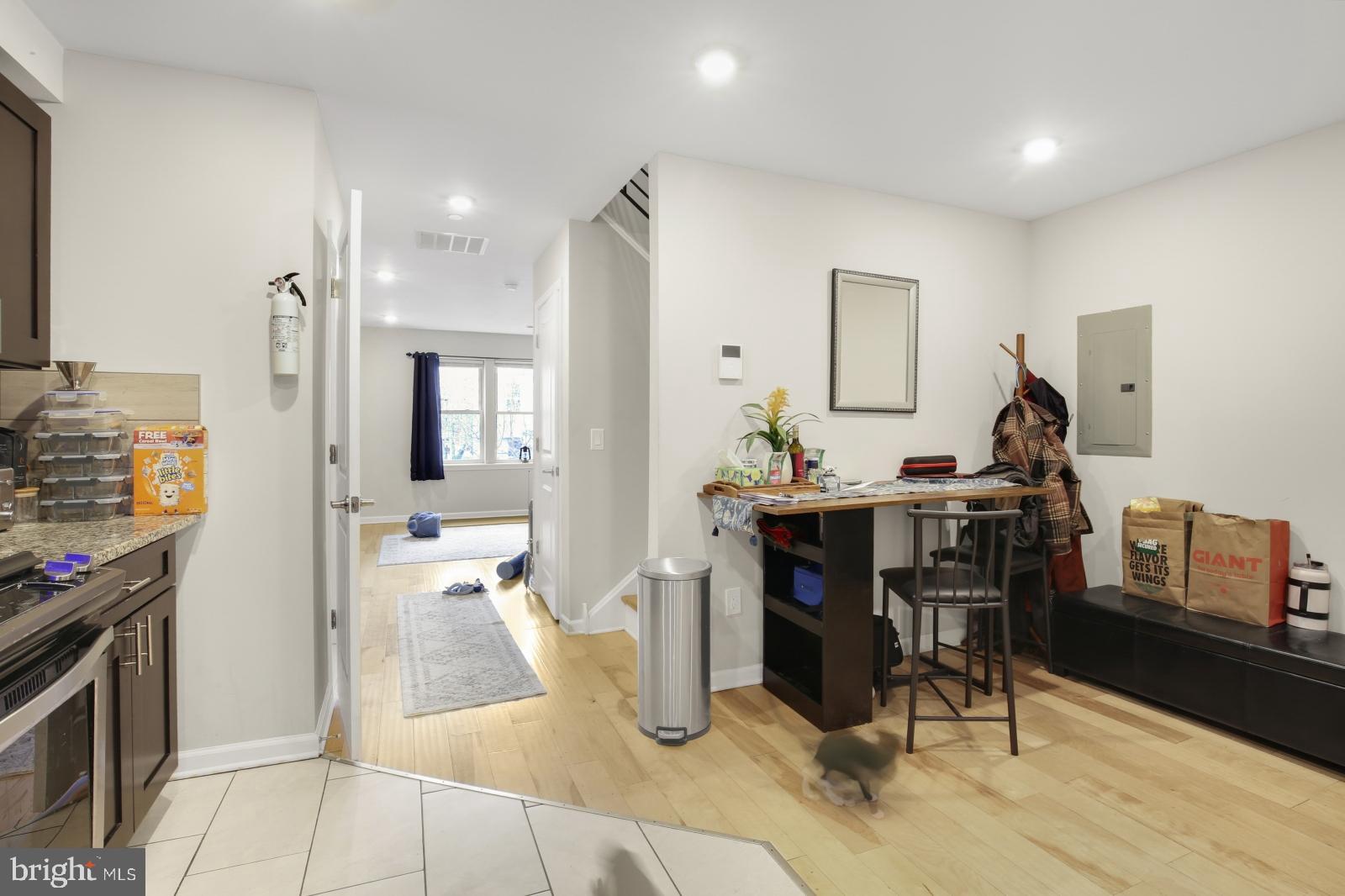 FRANCISVILLE - Residential Lease